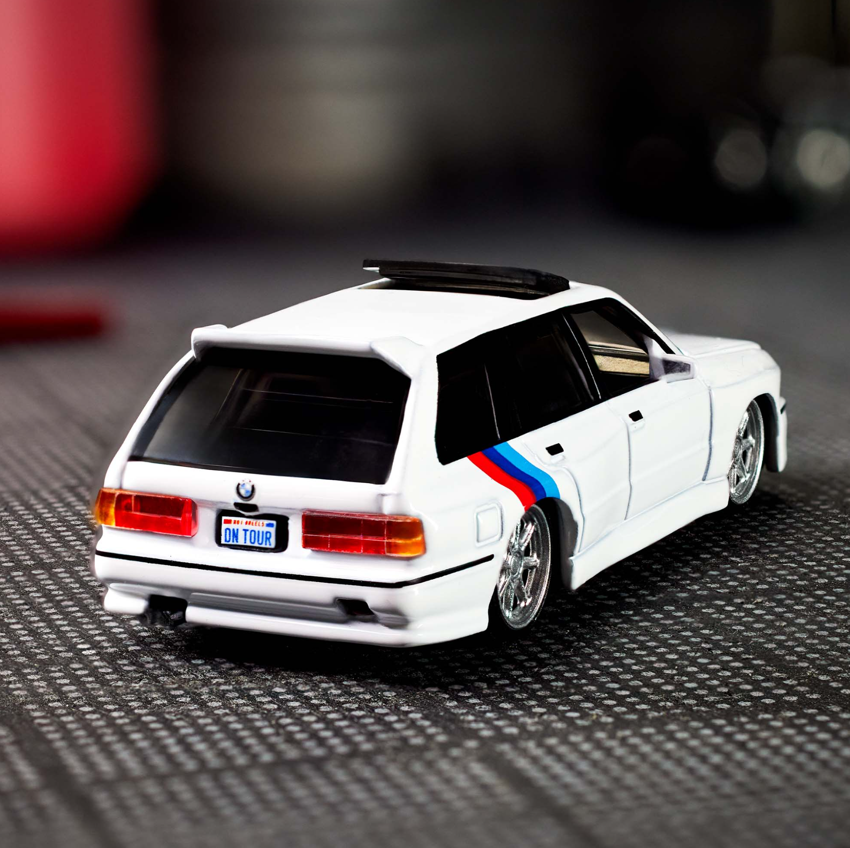 Hot Wheels Collectors HWC Elite 64 Series x BMW 318i Touring