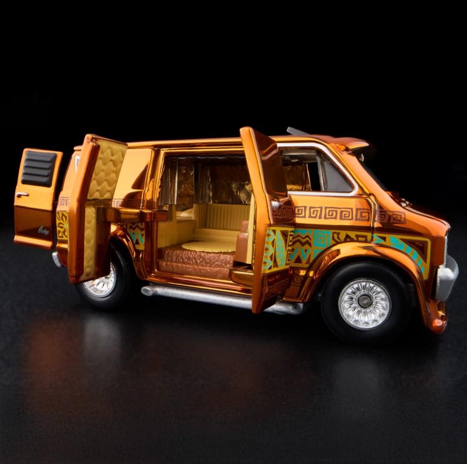 Hot Wheels Collectors RLC Exclusive Dodge Tradesman Van Brown 1970s