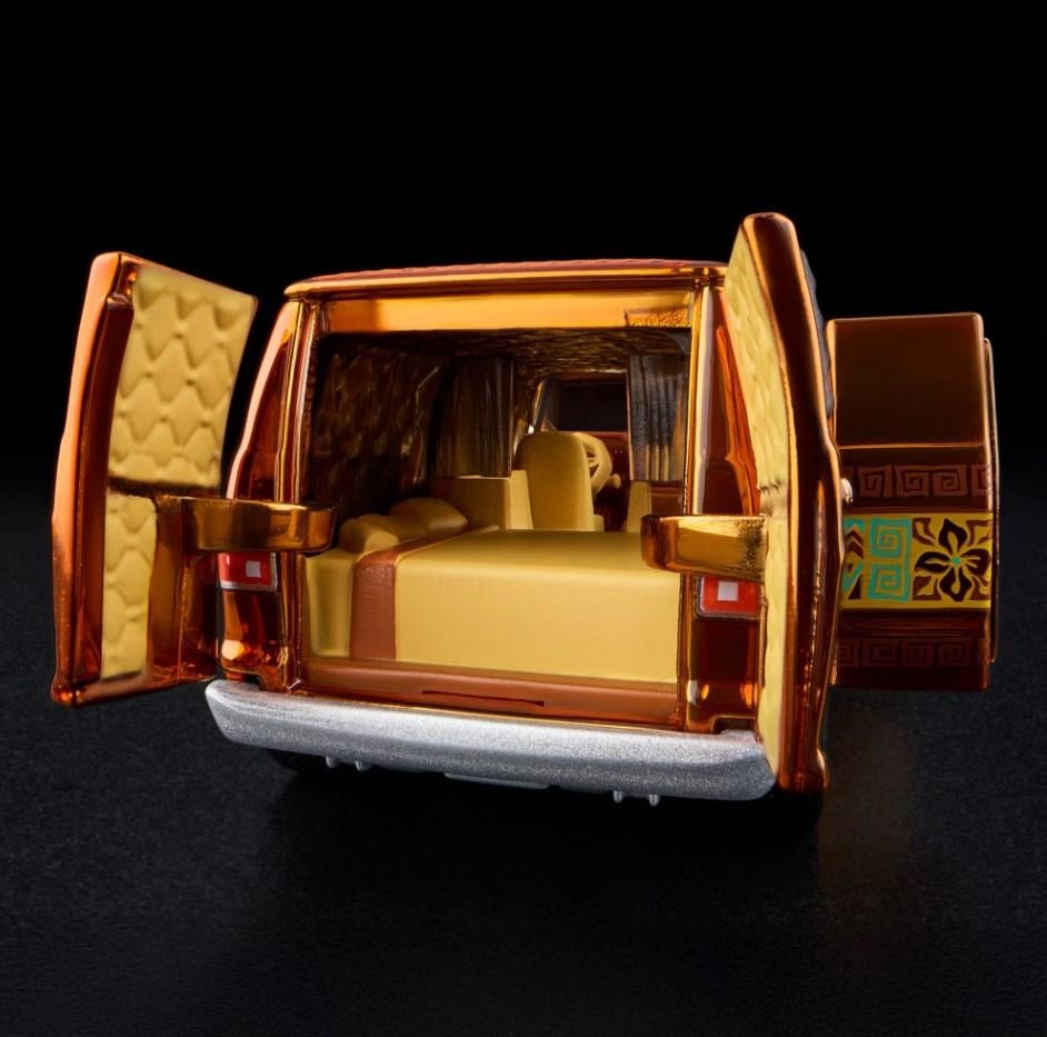 Hot Wheels Collectors RLC Exclusive Dodge Tradesman Van Brown 1970s