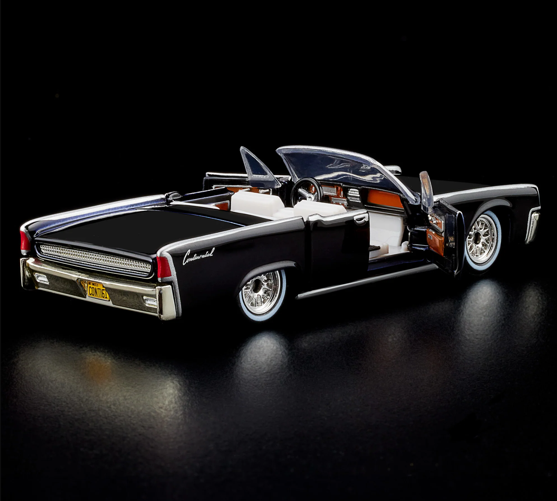 Hot Wheels Collectors RLC Exclusive Lincoln Continental hmy24
