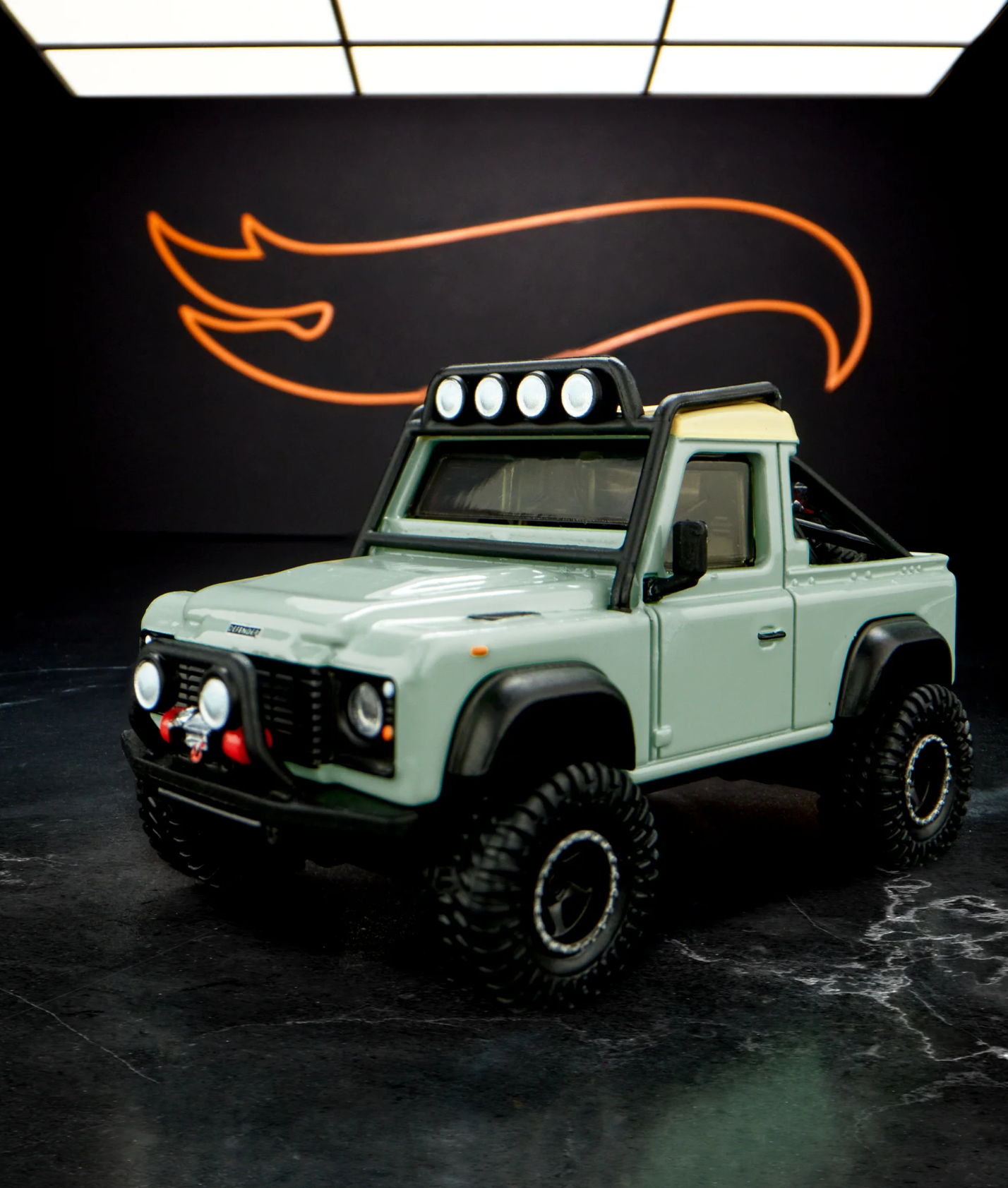 Hot Wheels HWC Elite 64 Series Land Rover Defender 90 Pickup #5