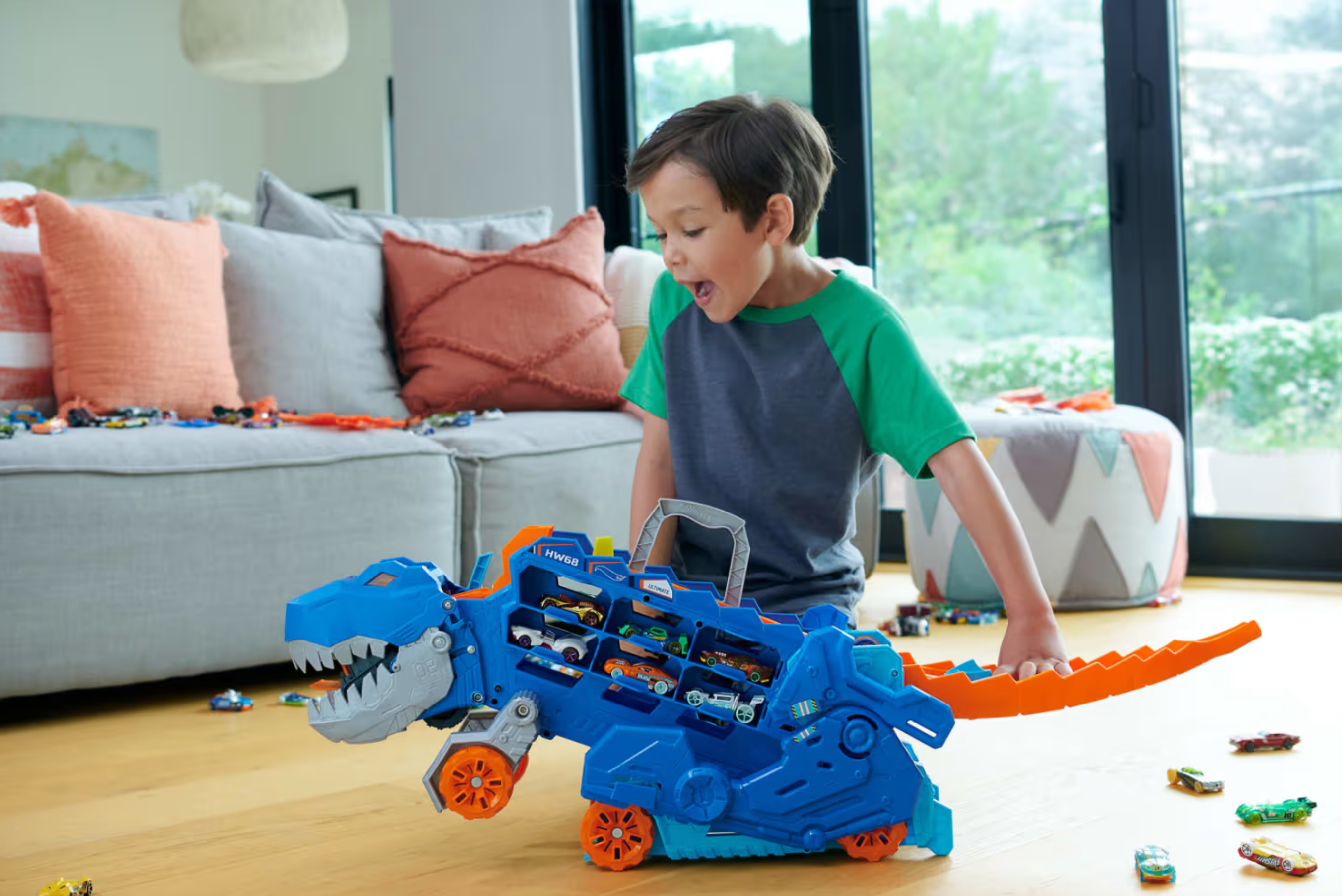 Hot Wheels Ultimate T-Rex Transporter Hng50