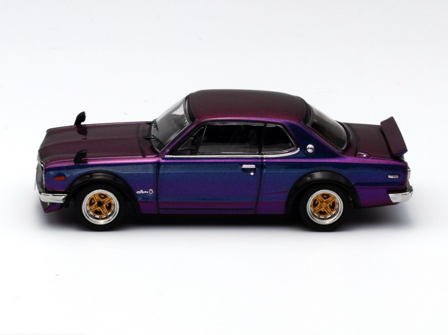 İNNO64 Nissan Skyline 2000 GT-R KPGC10 Midnight Purple II