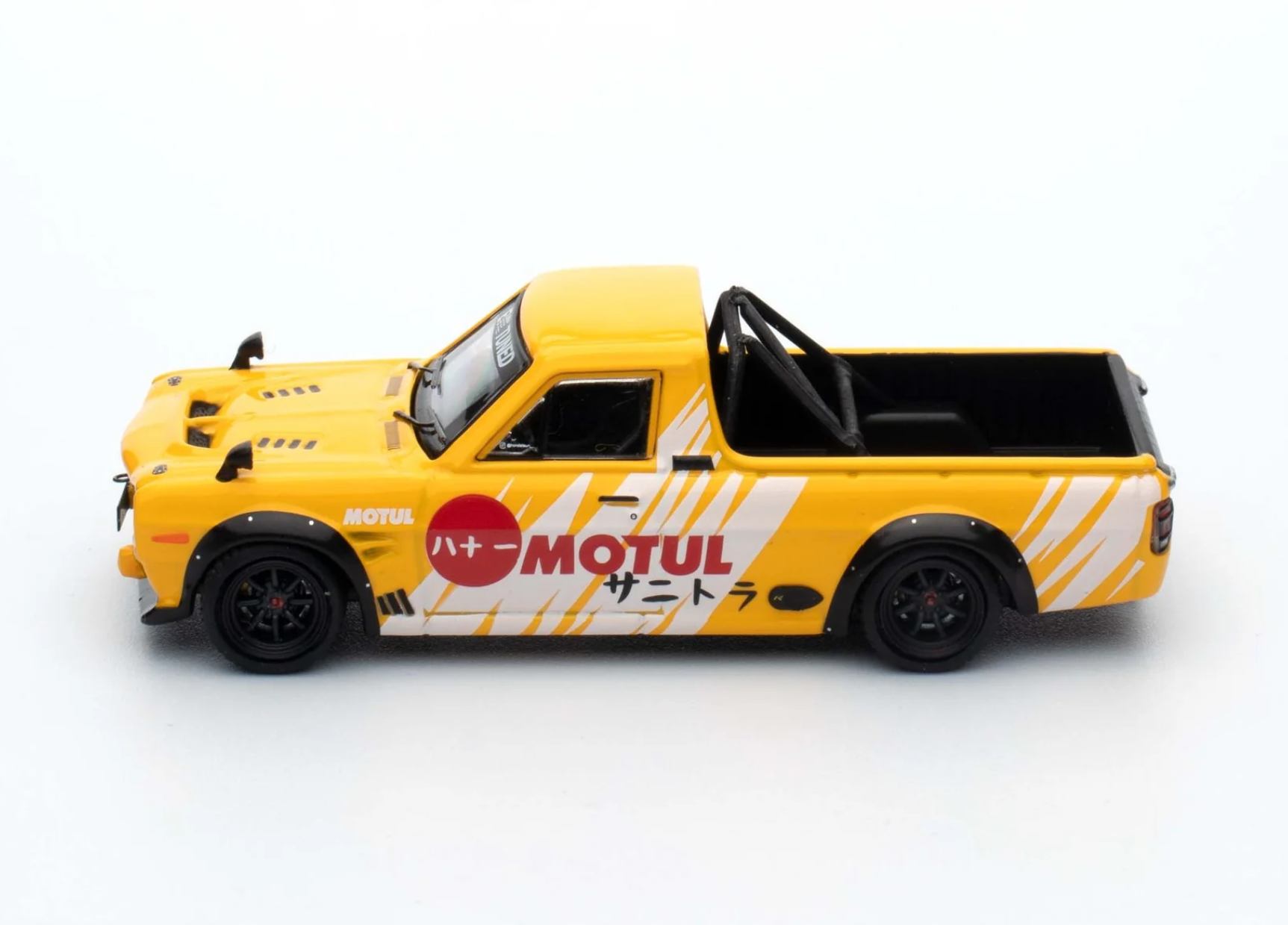 İNNO64 Nissan Sunny Pick Up Truck Hakotora Motul Livery