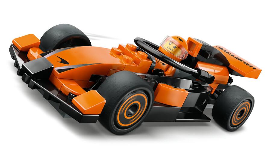 LEGO® City McLaren Yarış Arabalı F1® Sürücüsü