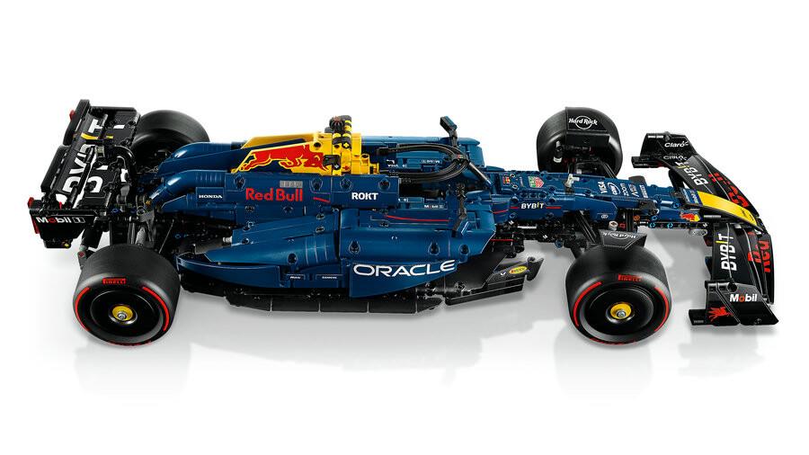 LEGO® Technic Oracle Red Bull Racing RB20 F1 Araba