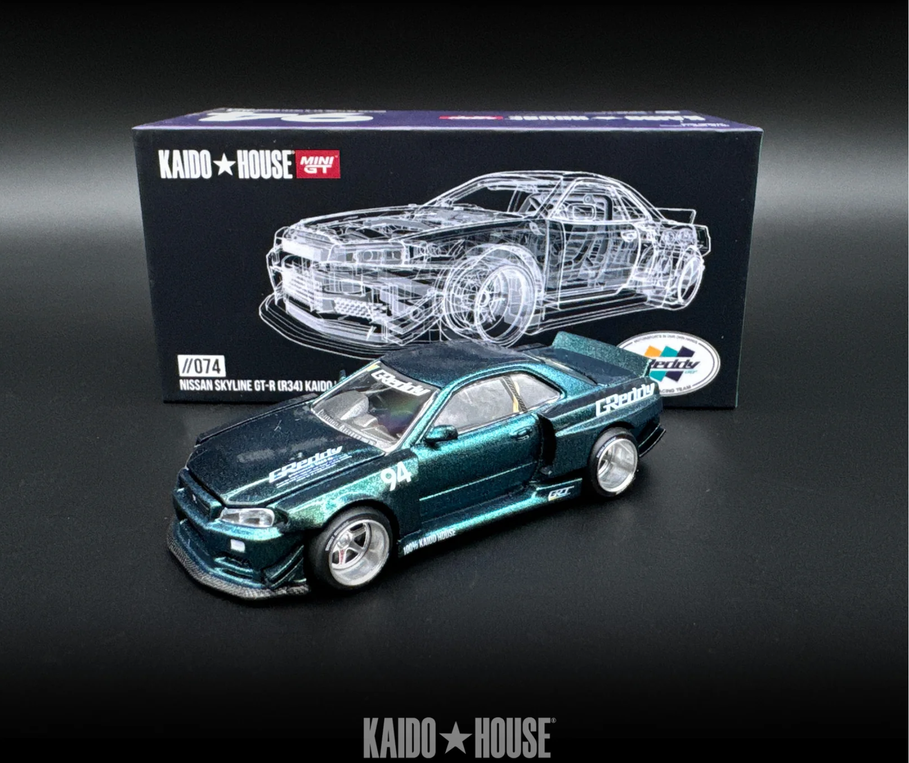 Mini GT Kaido House Nissan Skyline GT-R R34 Kaido Works GReddy V1