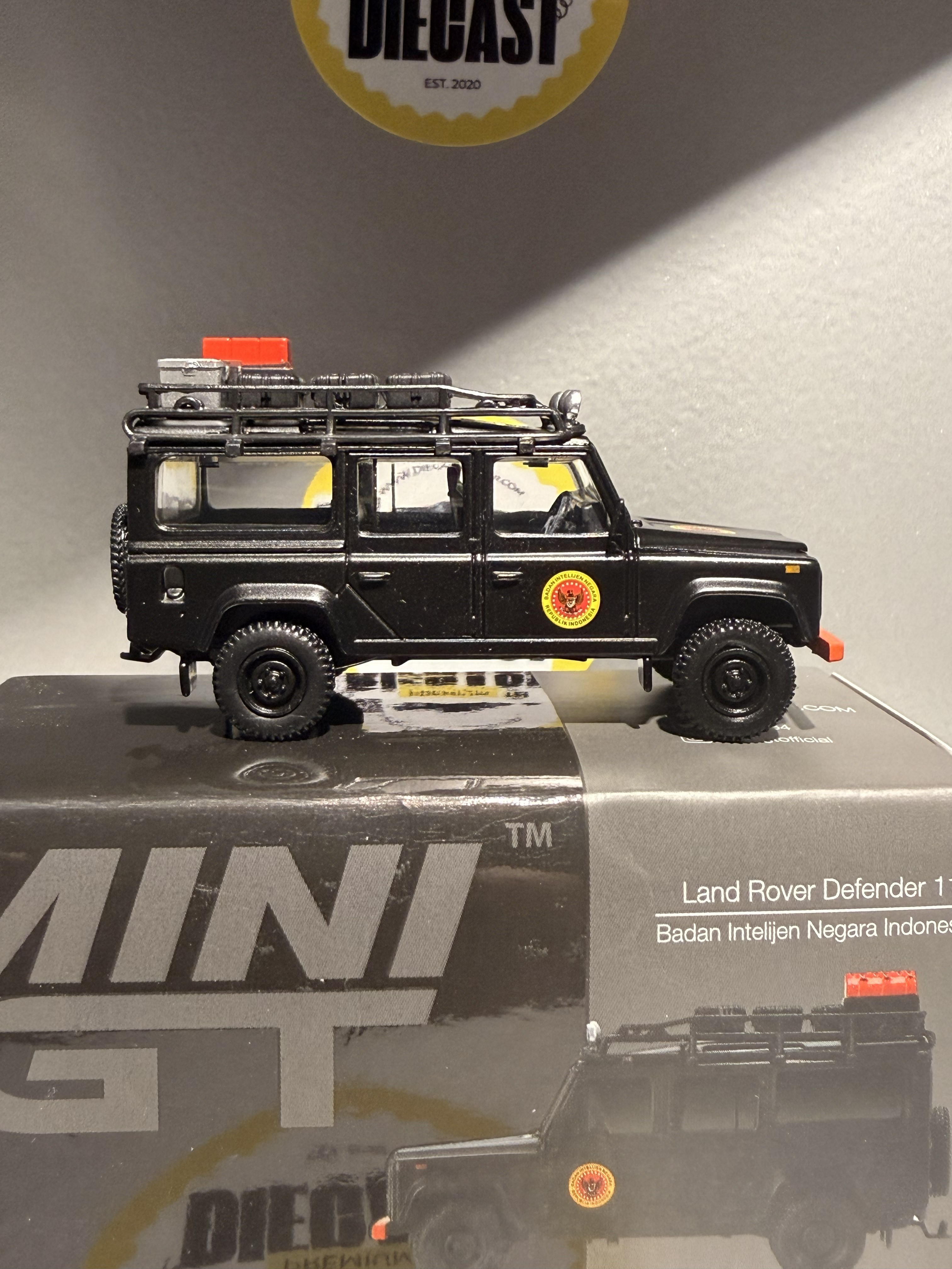 Outlet Mini GT Land Rover Defender 110 #158 badan negara indonesia 
