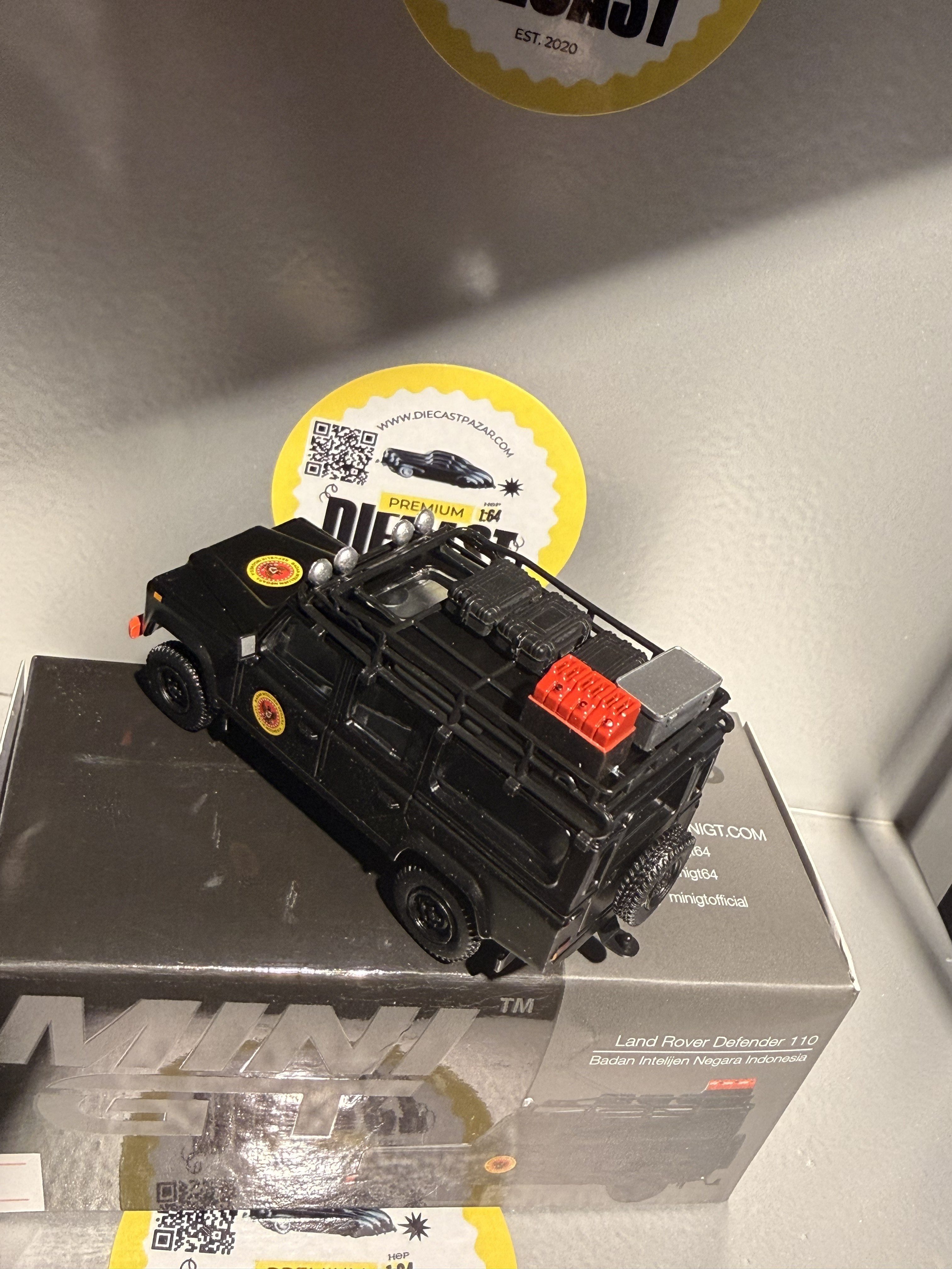 Outlet Mini GT Land Rover Defender 110 #158 badan negara indonesia 