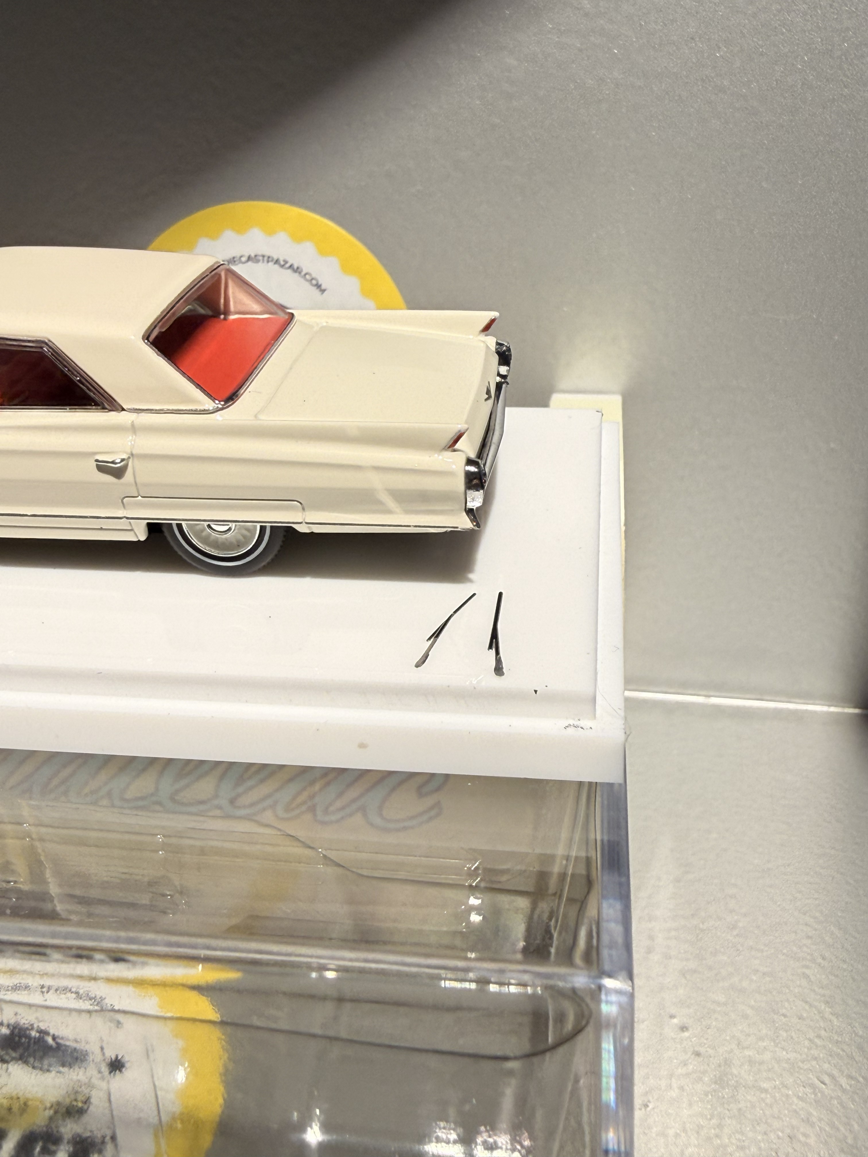 Outlet MK Miniature Cadillac DeVille White