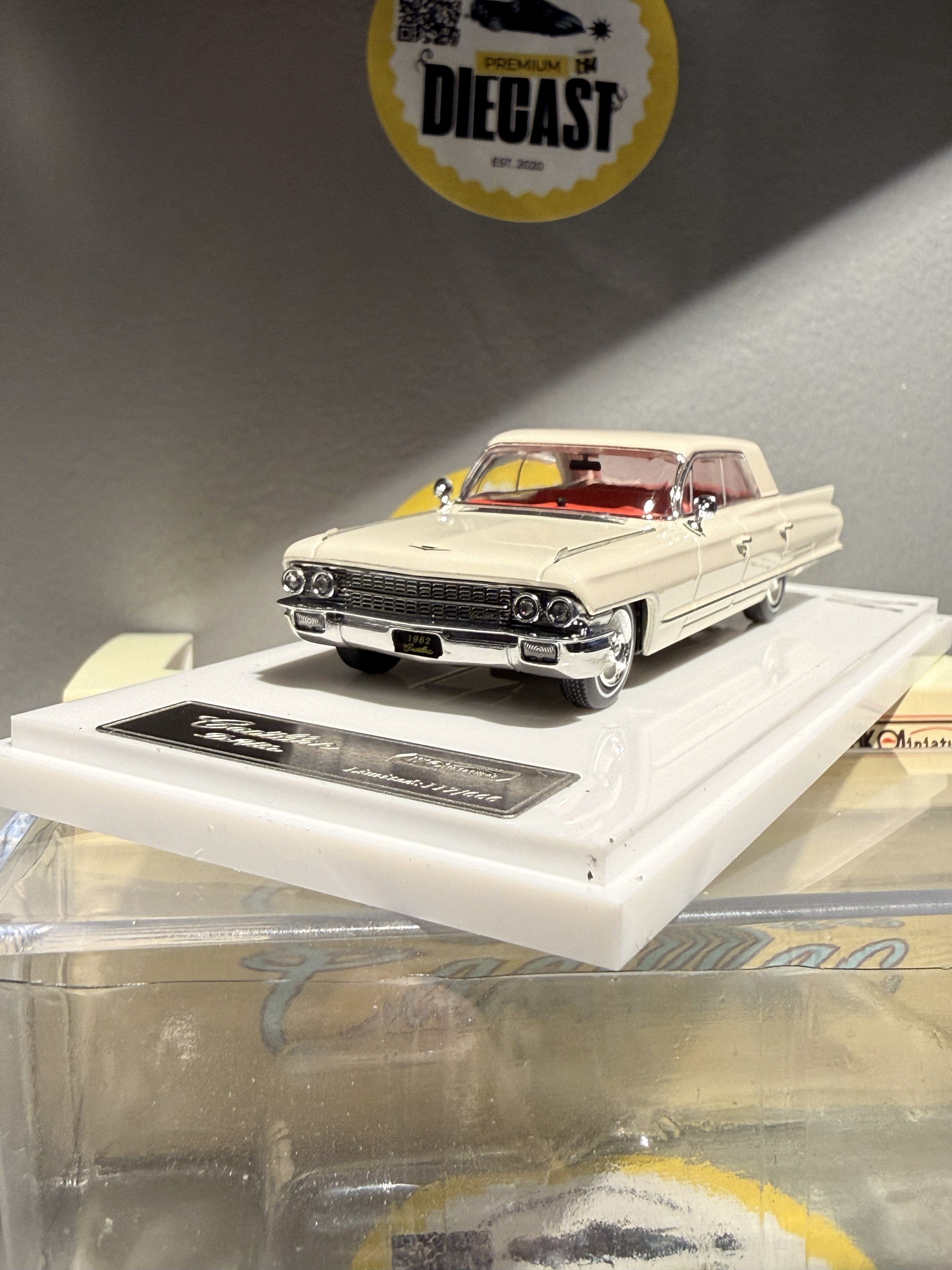 Outlet MK Miniature Cadillac DeVille White