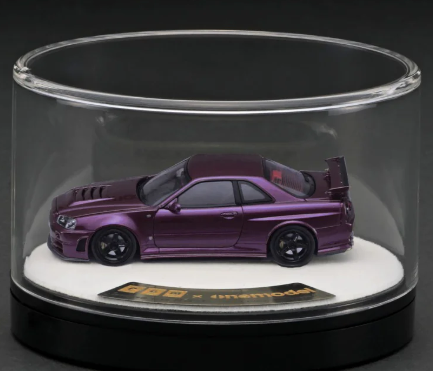 PGM Nissan Skyline R34 Purple + Motor Figür Jewel Box