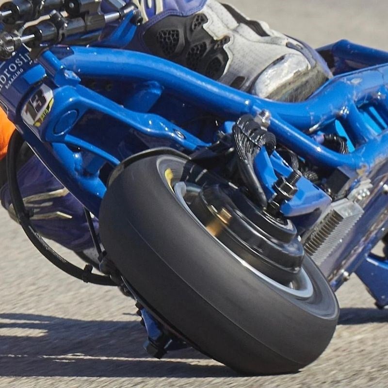 90/65-6.5 Ulip Slick Tubeless Scooter Lastiği