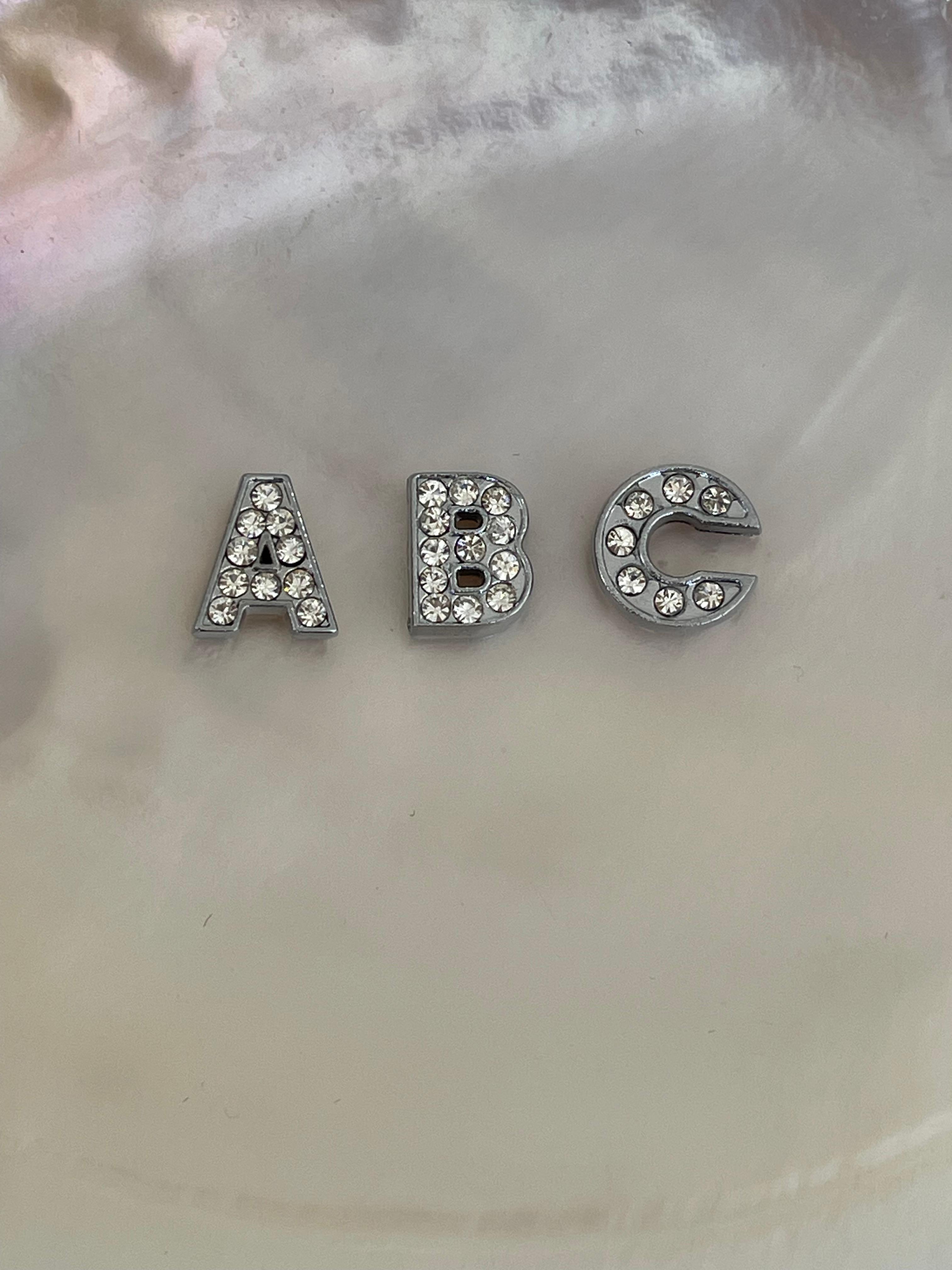 SILVER HARF KOLYE UCU