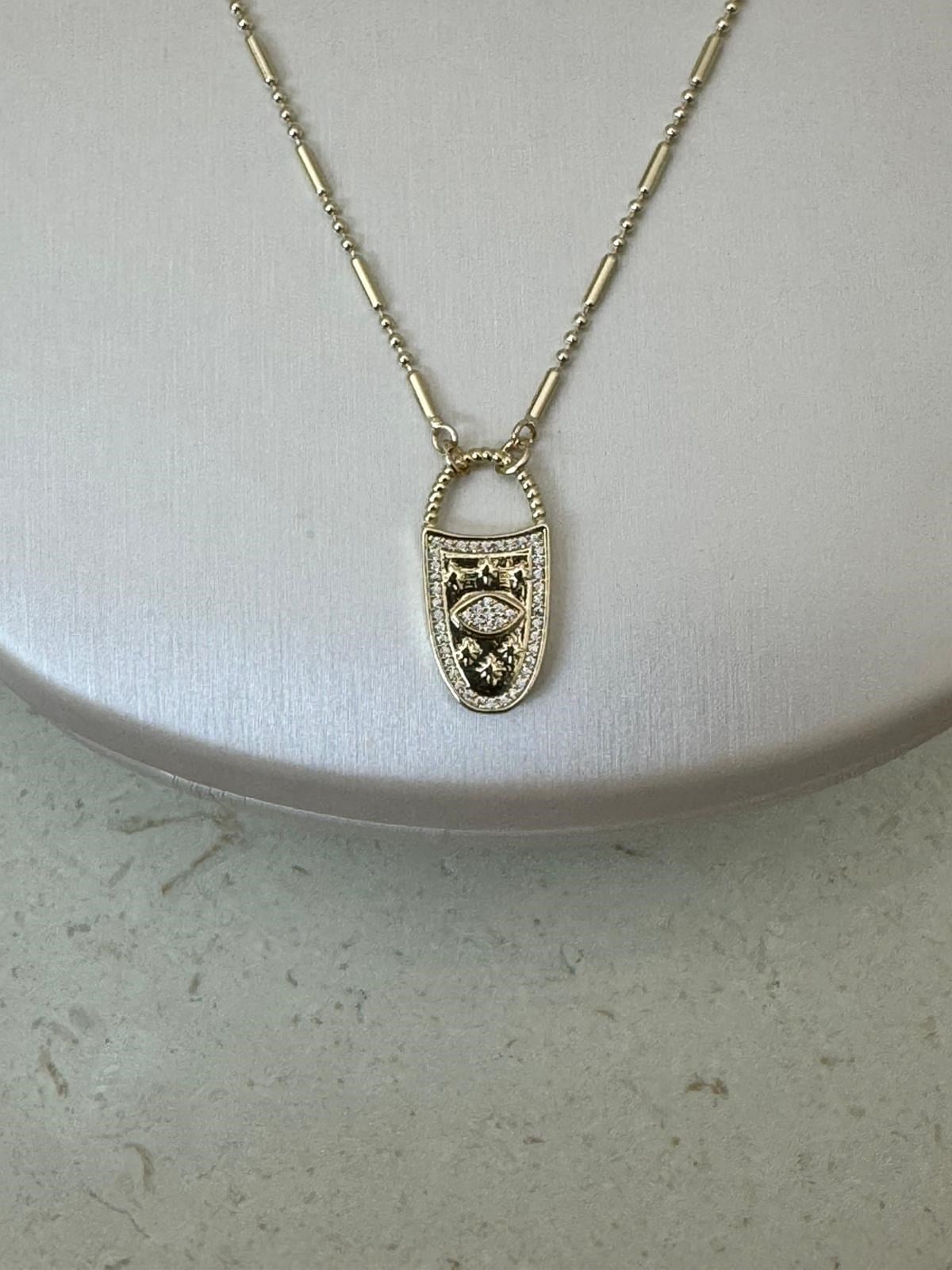 Taşlı Kilit Kolye