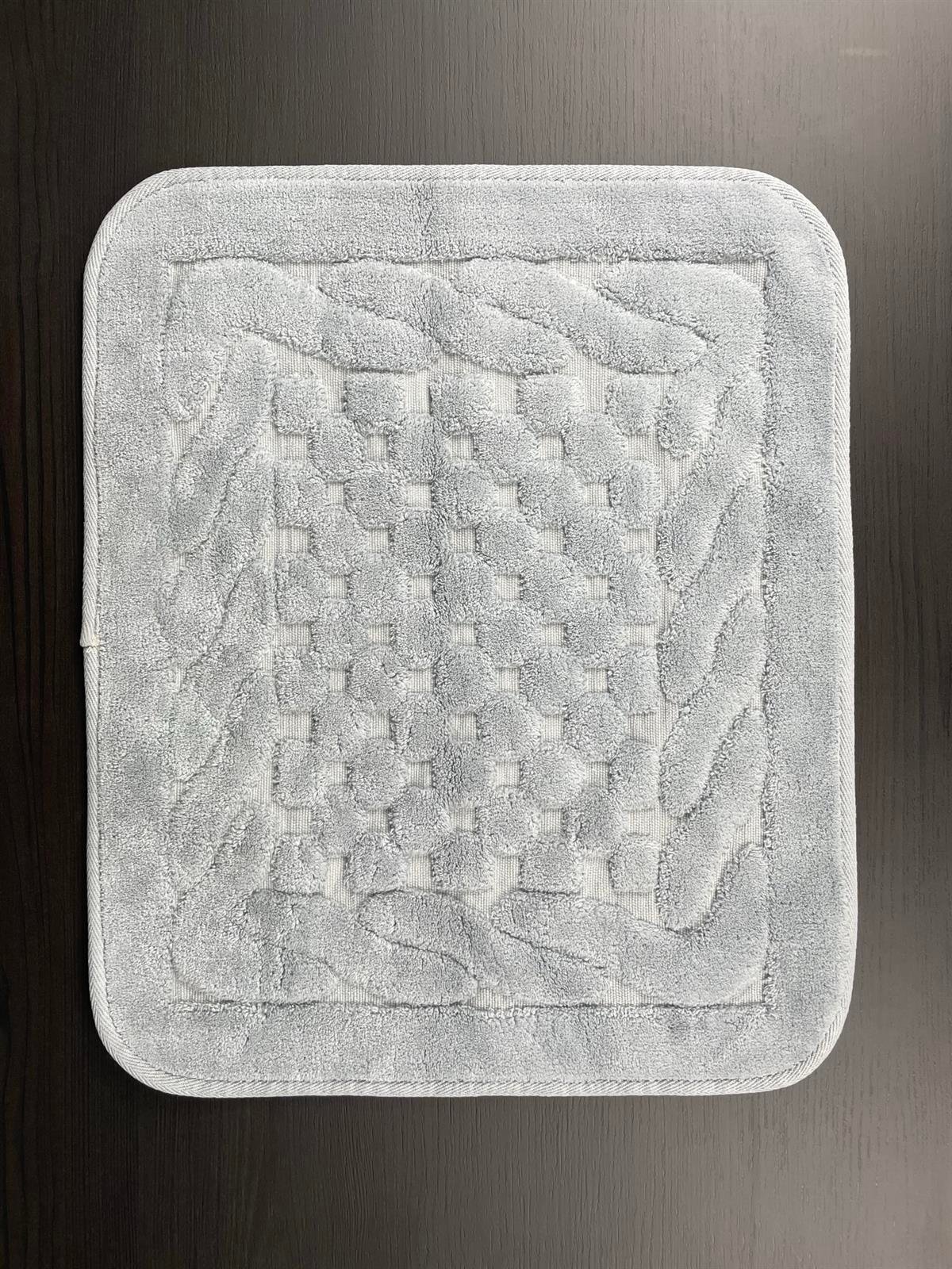 Netha Kaymaz Taban 2'li Pamuklu Banyo Paspası Gri Yıkanabilir Su Emici 60x100cm ve 50x60cm Krem Pamuklu Banyo Halısı