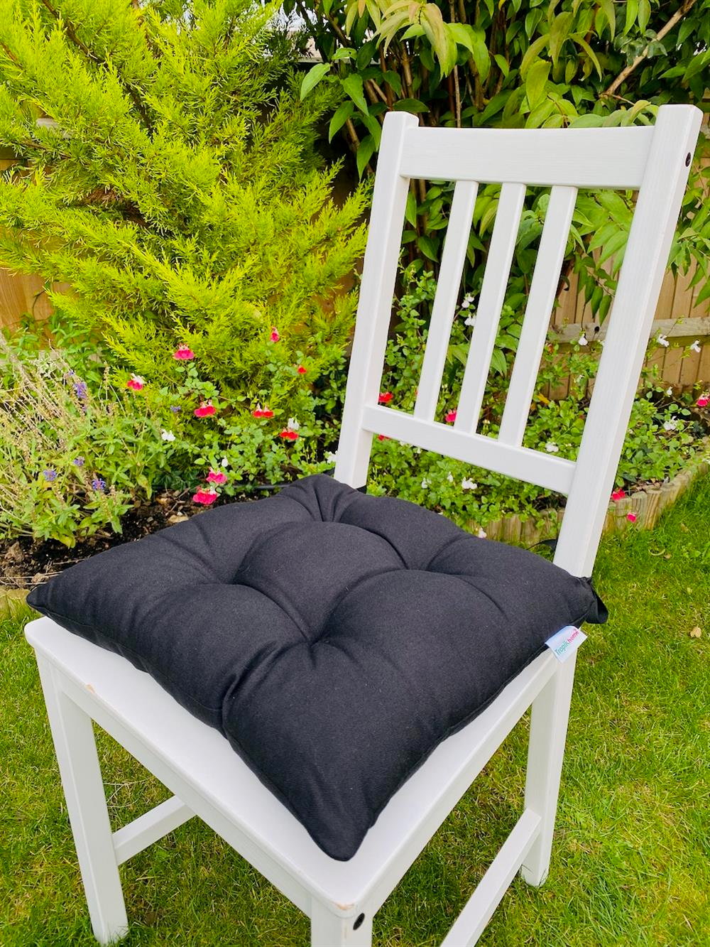 Siyah Sandalye Minderi Silikon Elyaflı Kare Minder Lüx Pamuklu Yıkanabilir Sandalye Minderi 40x40 cm