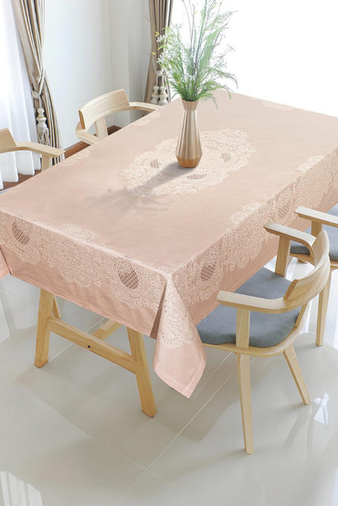 Royal Pano Lace Masa Örtüsü 8 Kişilik 150x220 cm Masa Örtüsü BejSamimi bir yemek, aile içinde hoş bir akşam masanıza uyacak masa örtüleri ve runner'lar