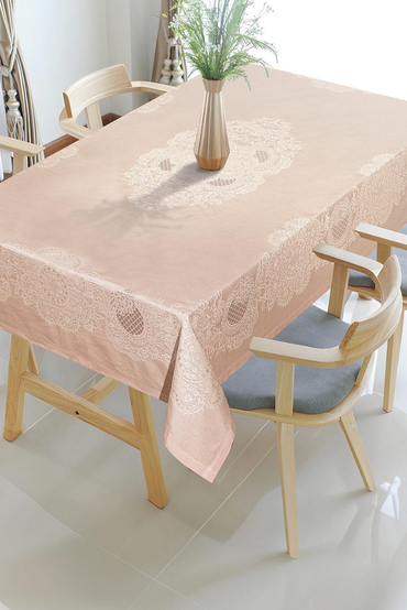 Royal Pano Lace Masa Örtüsü 8 Kişilik 150x220 cm Masa Örtüsü BejSamimi bir yemek, aile içinde hoş bir akşam masanıza uyacak masa örtüleri ve runner'lar