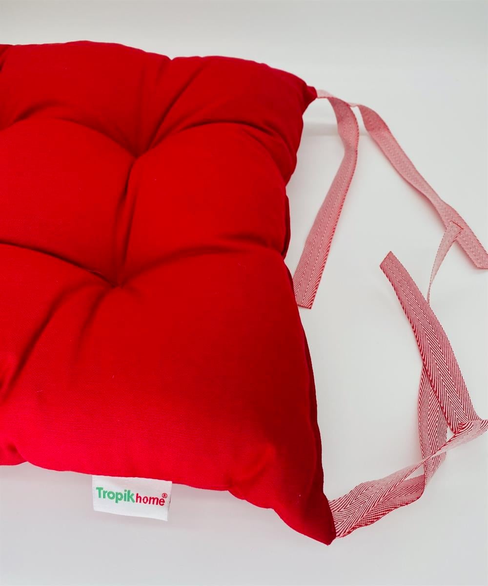 Yılbaşı Temalı Kırmızı Sandalye Minderi Pamuklu Pofidik Minder Bağcıklı Lüx Sandalye Minder 40x40cm