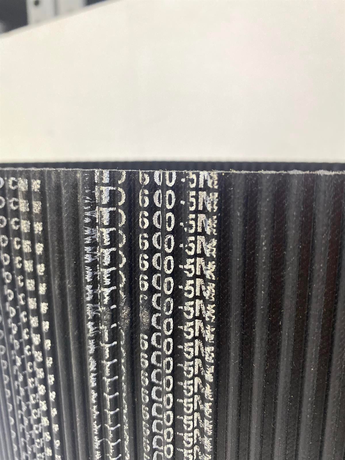 D5M 600 ÇİFT TARAFLI KAUÇUK ZAMAN KAYIŞ