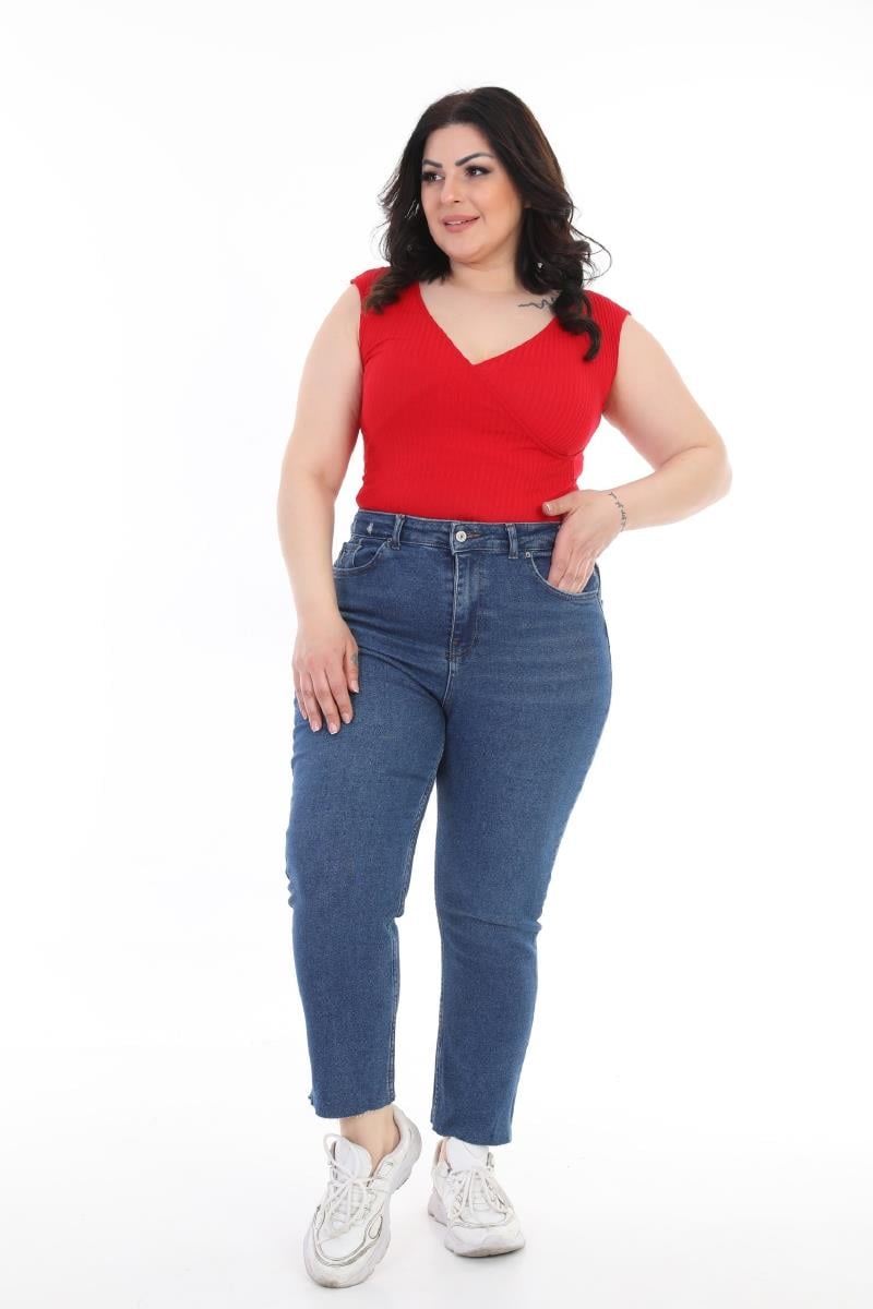 Dikişsiz Paça Mom Fit Kot Pantolon