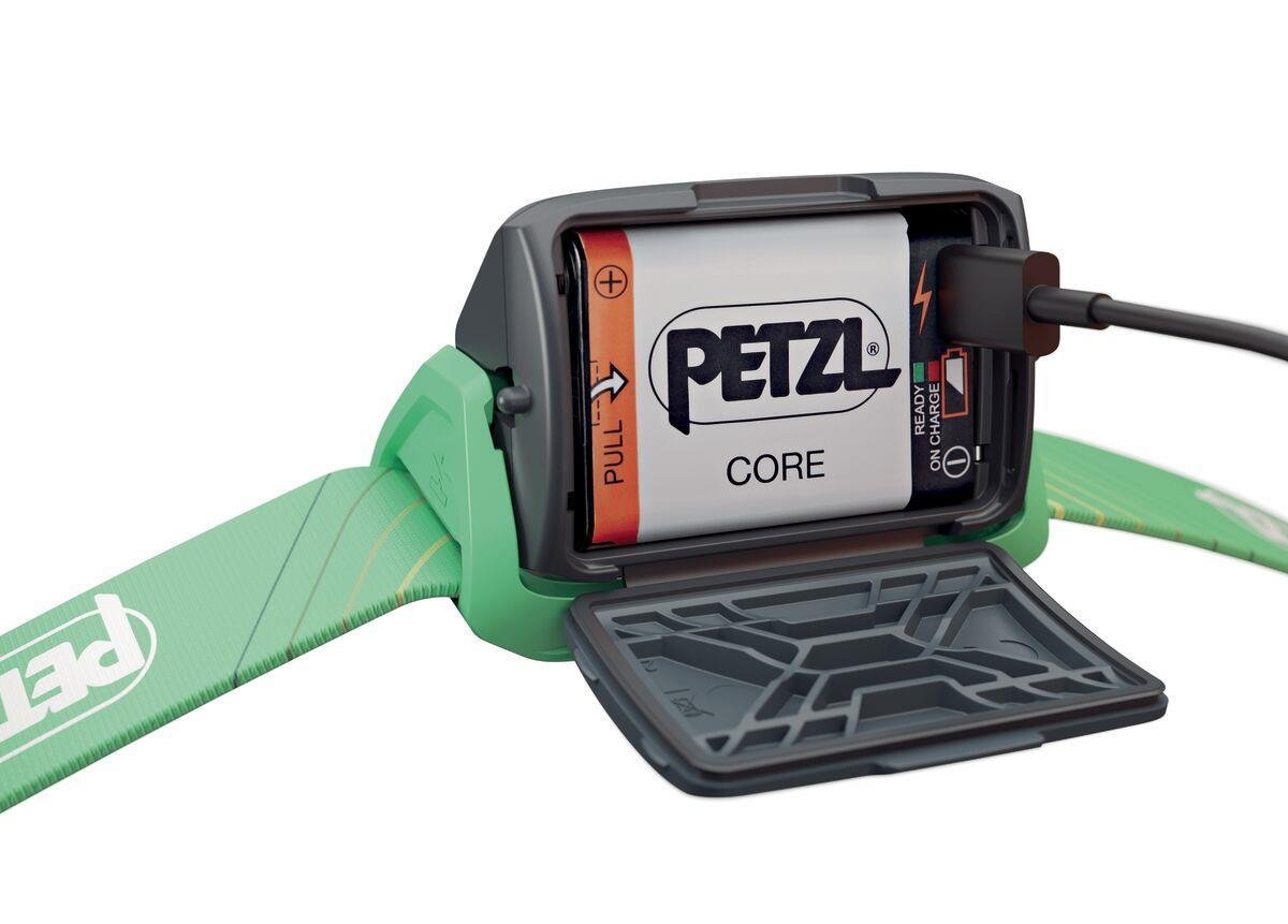 PETZL TIKKA CORE Kafa Feneri (450 lümen)