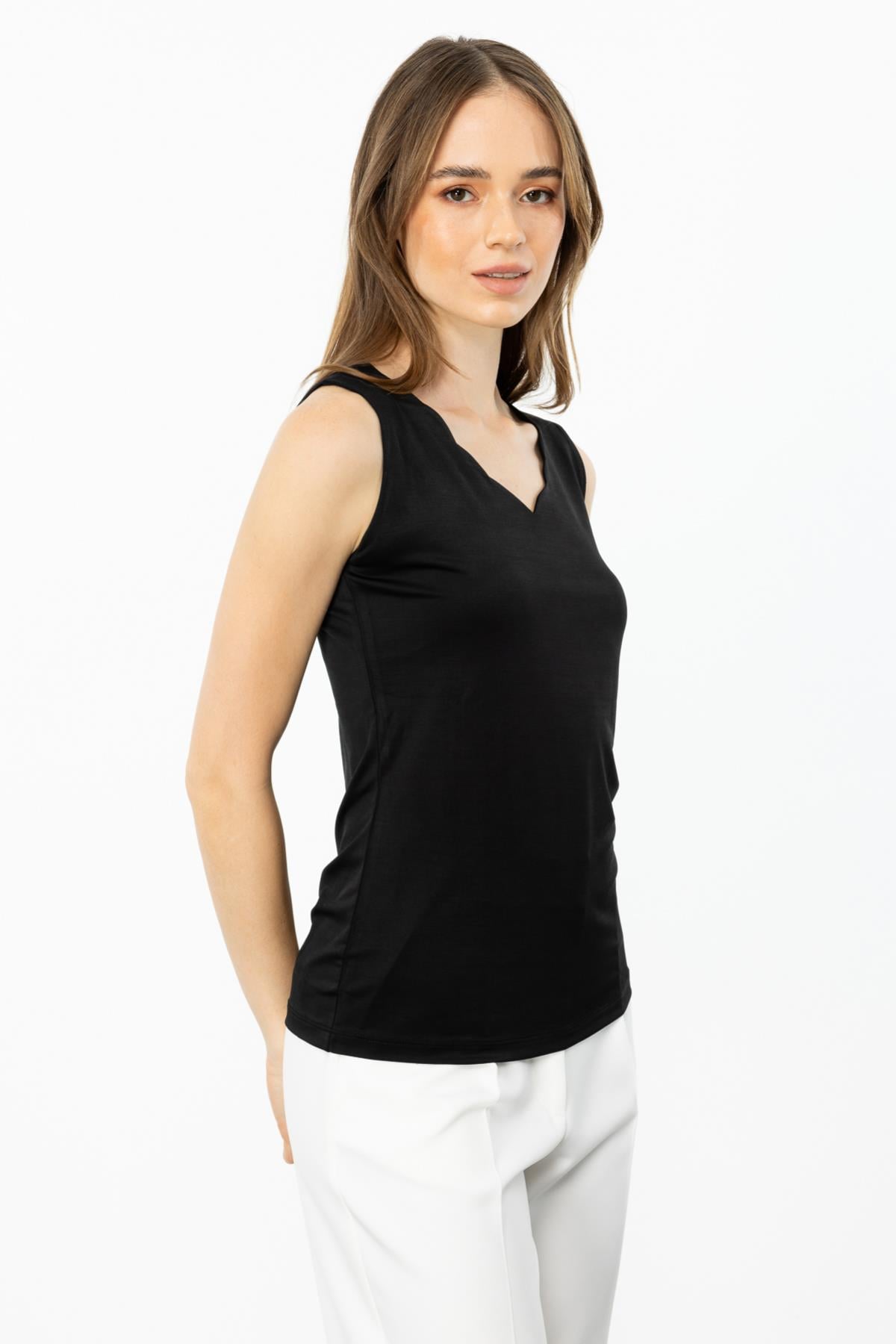 Dilim Yaka Basic Atlet - SİYAH