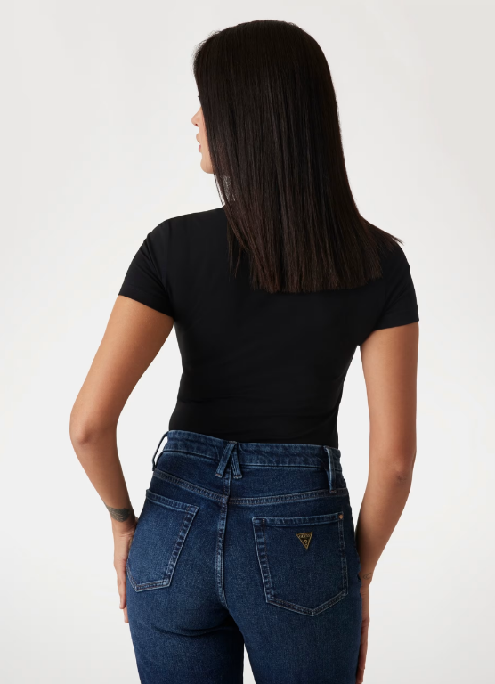 Guess Taş Baskı Detaylı Kadın Tişört - JET BLACK