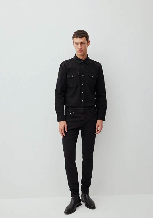 JAMES - BLACK