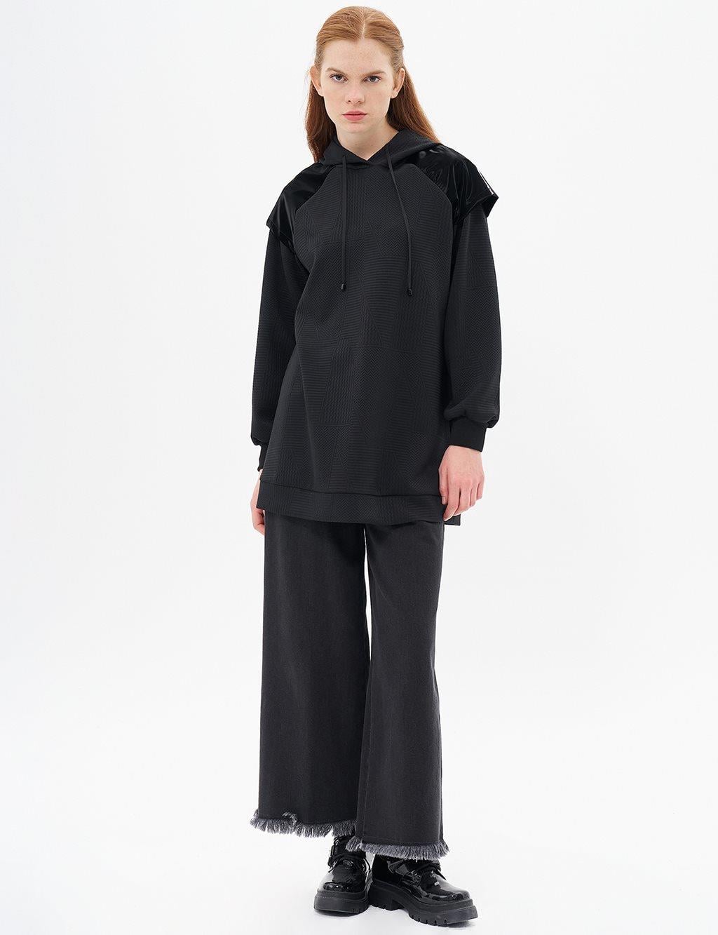Kapüşonlu Dokulu Sweatshirt - SİYAH