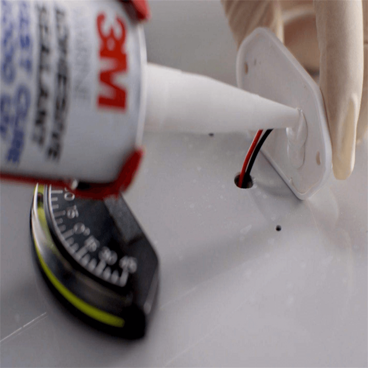 3M™ 4000UV Marin Yapıştırıcı Mastik, Beyaz - 295 ml