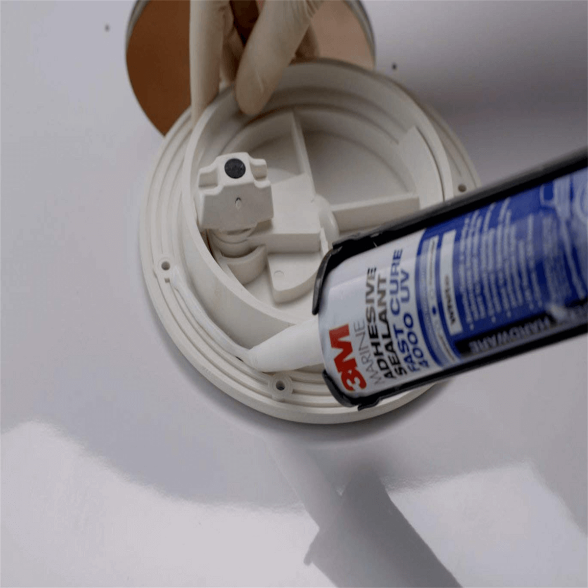 3M™ 4000UV Marin Yapıştırıcı Mastik, Beyaz - 295 ml