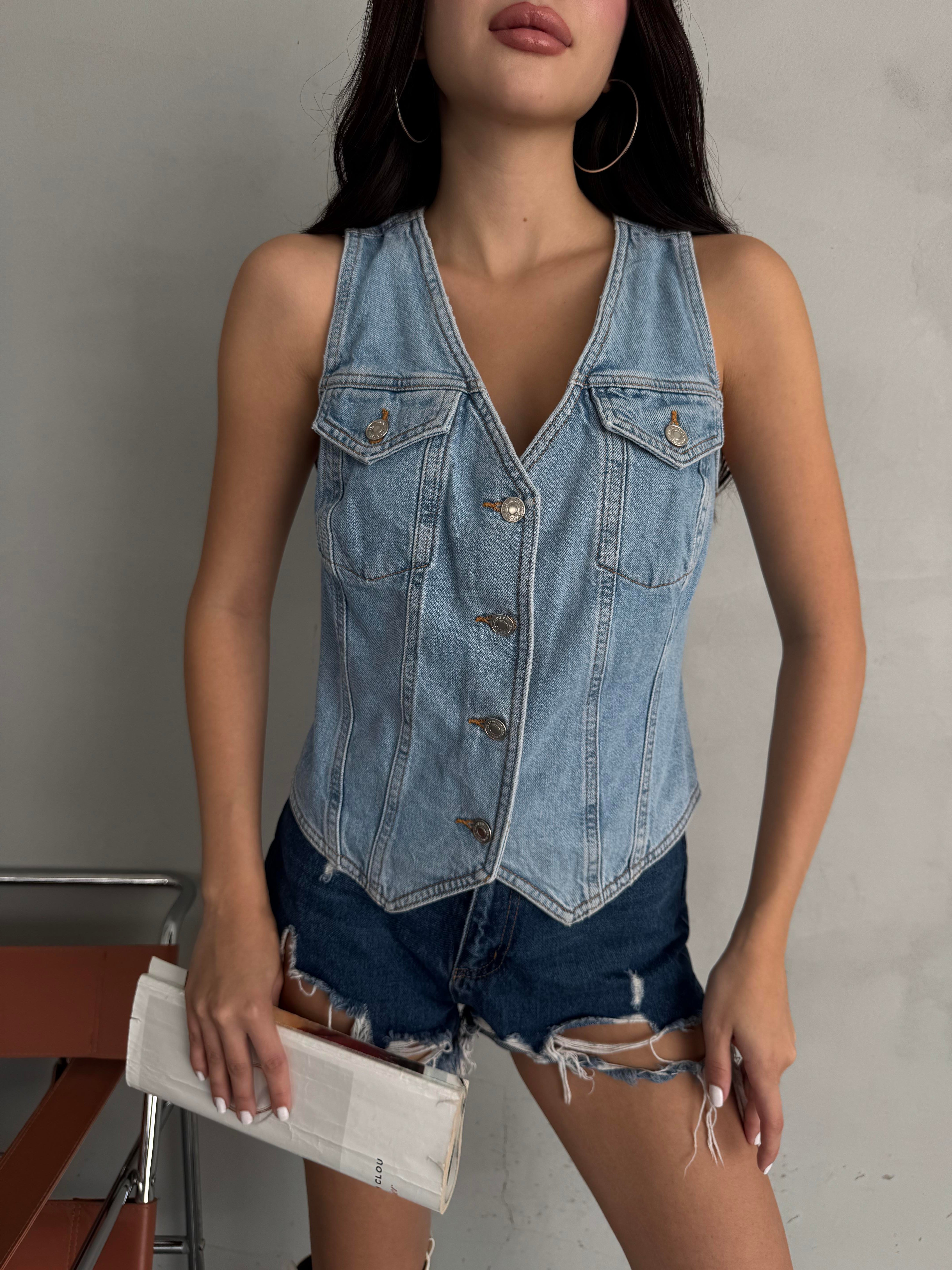 Açık Mavi Cepli Denim Yelek