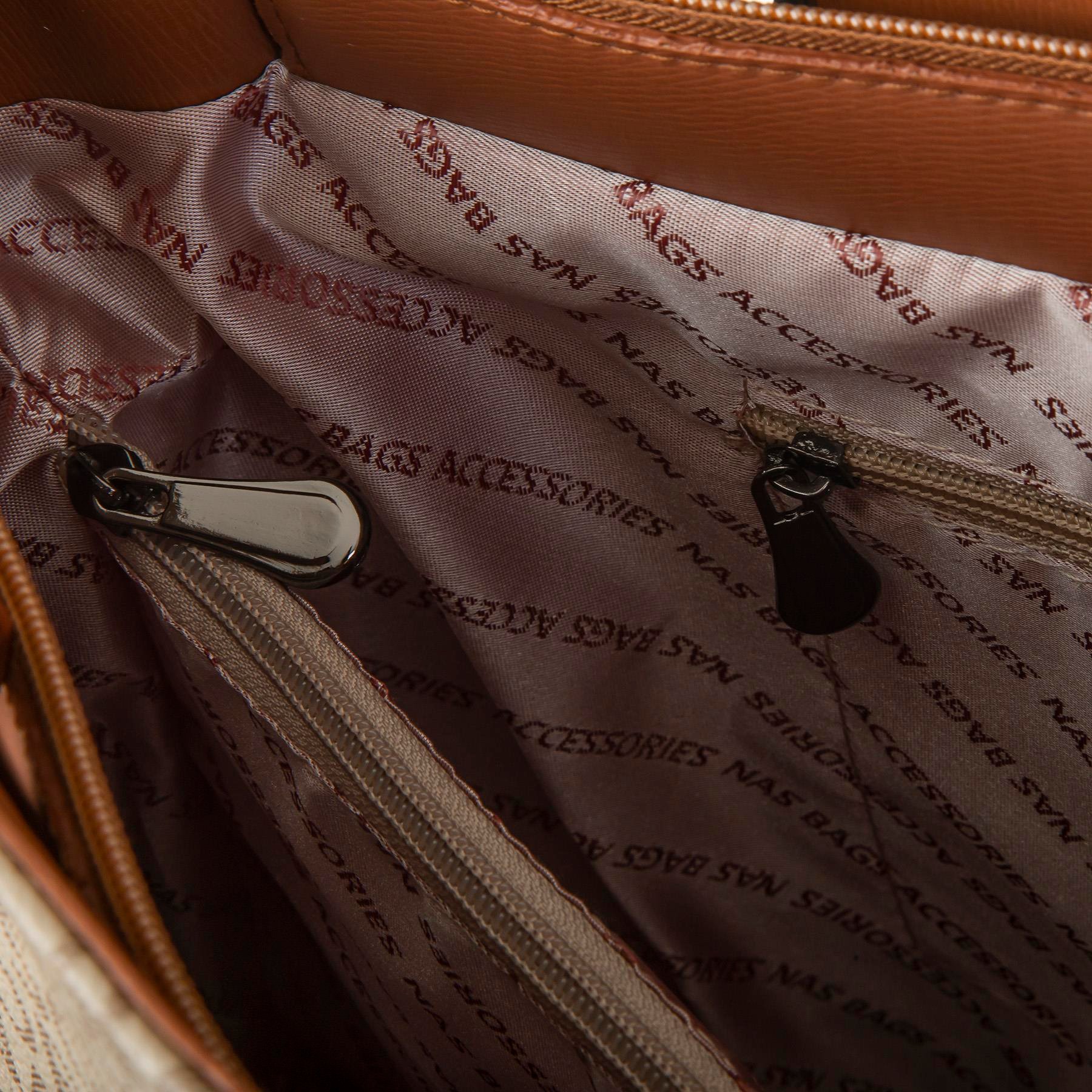 Nas Bag Kadın Büyük Boy Omuz Çantası ( 35x35x12 cm) Vizon Taba Yazılı