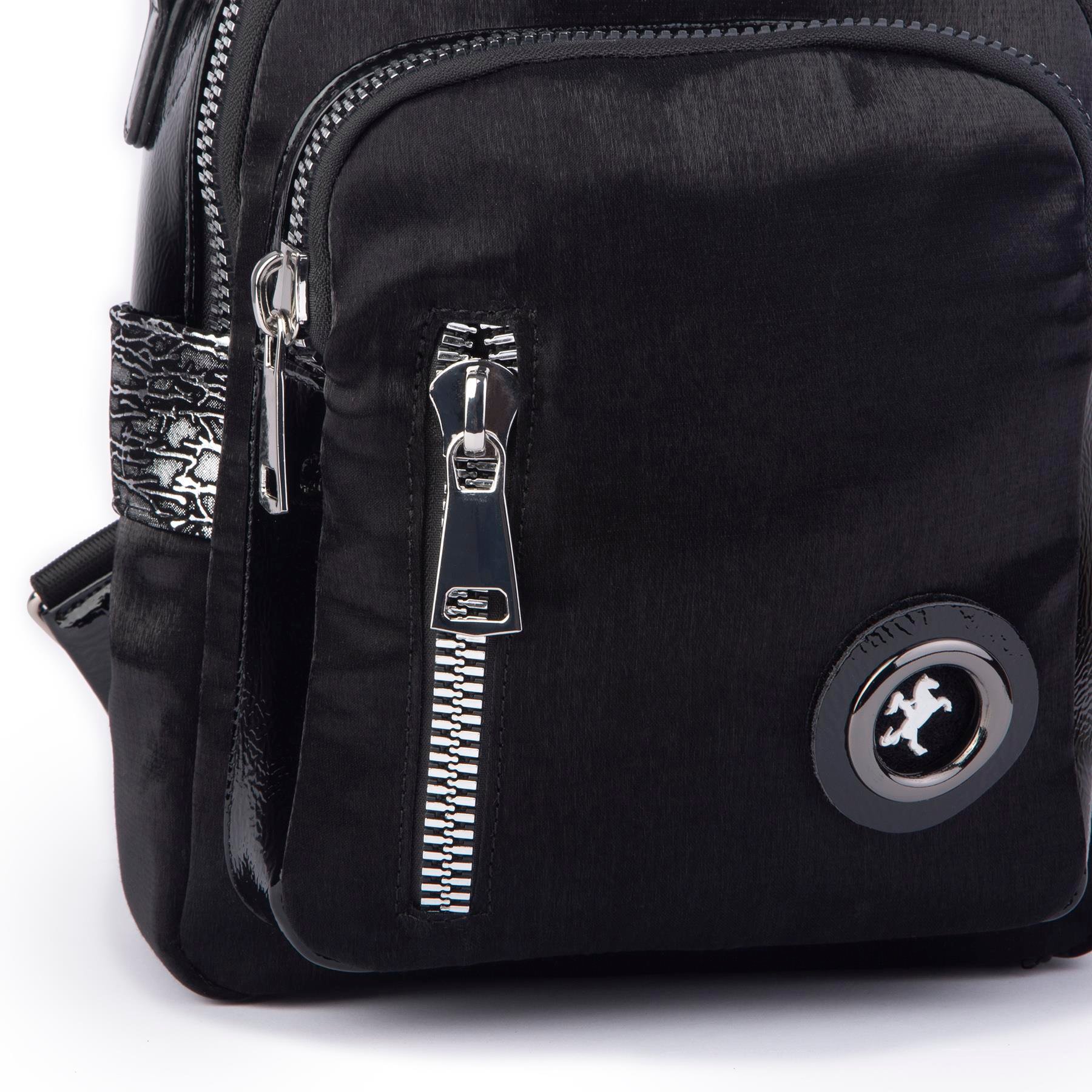 Nas Bag Kadın Dönüştürülebilir Sırt ve Omuz Çantası Şık Geniş Fermuarlı Çanta (24x31x14 cm) Siyah Simli