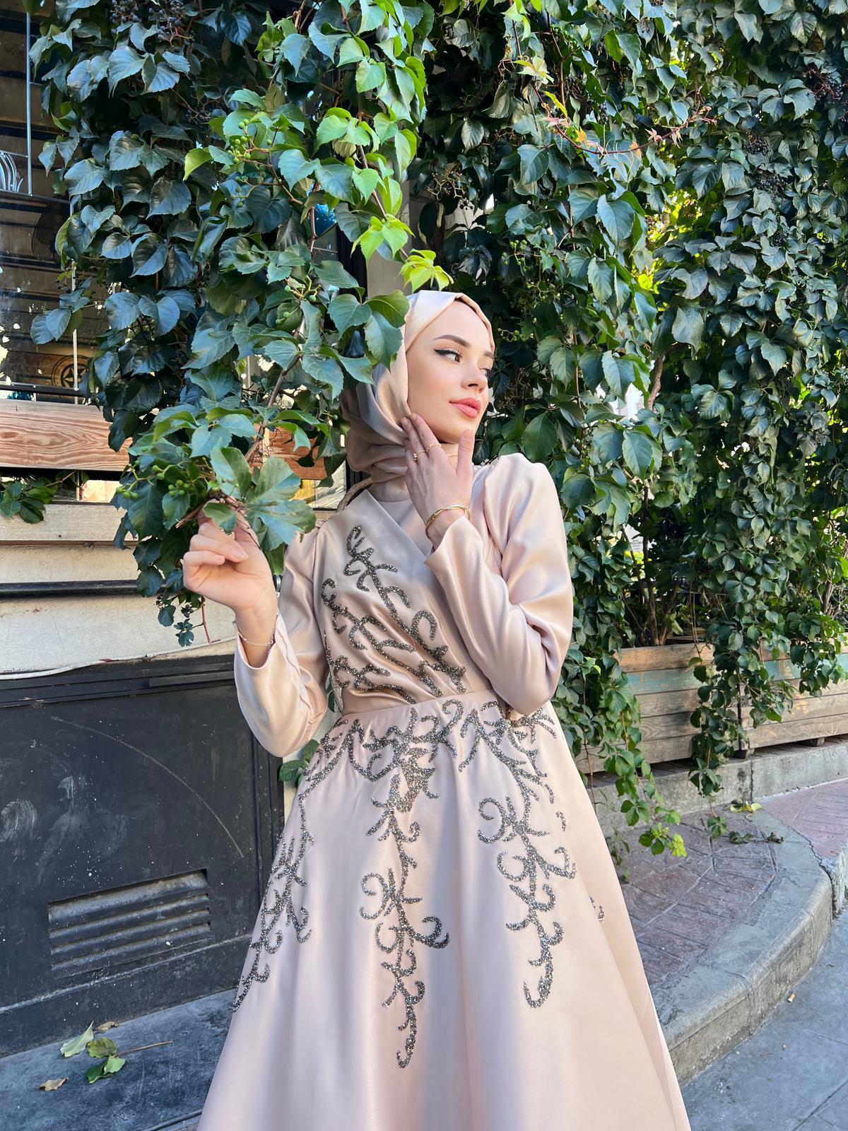 Alya  – Bej Abiye Elbise
