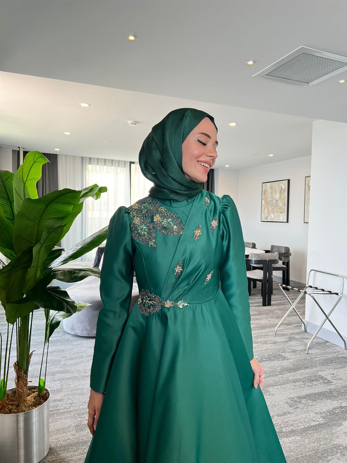 Mary – Zümrüt Abiye Elbise