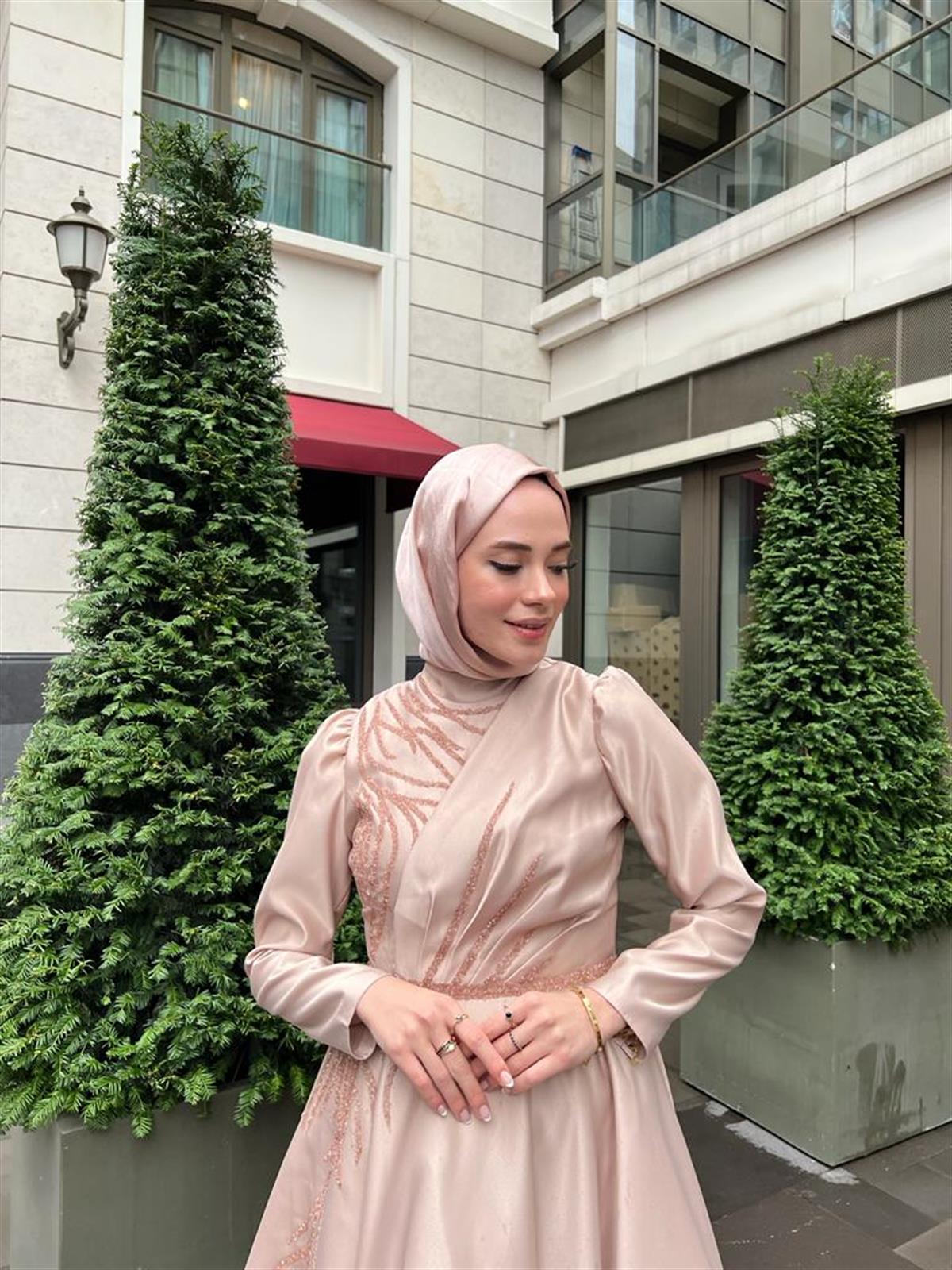 Mila – Bej Abiye Elbise