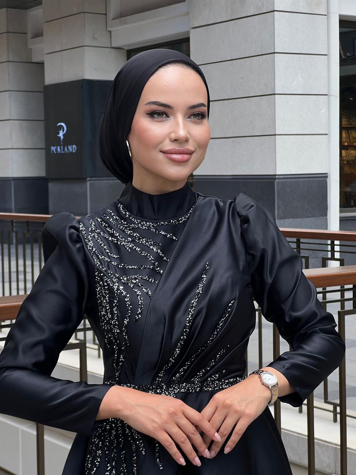 Mila – Siyah Abiye Elbise