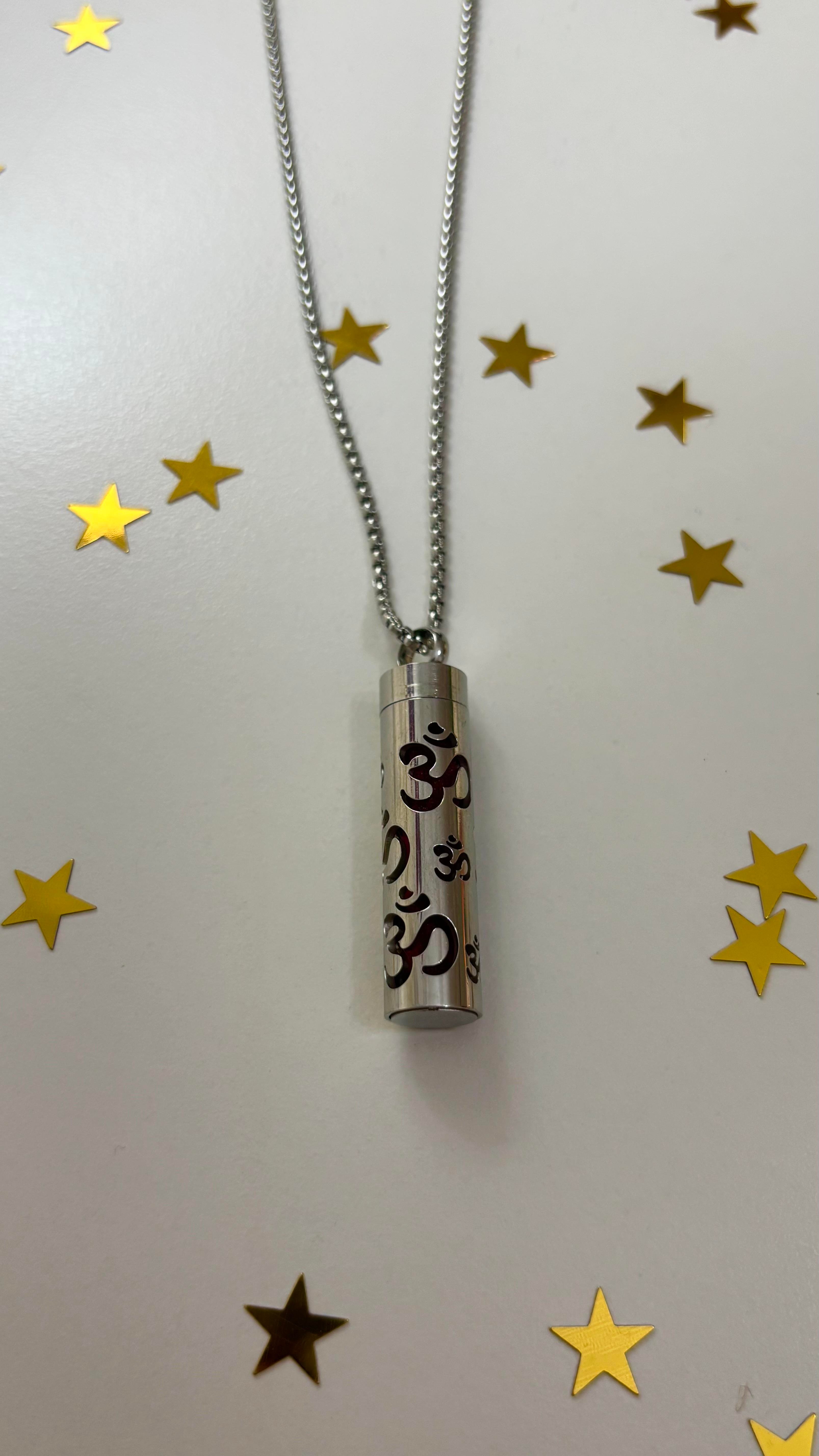 Aroma Madalyon Kolye (çubuk sembol kolye)