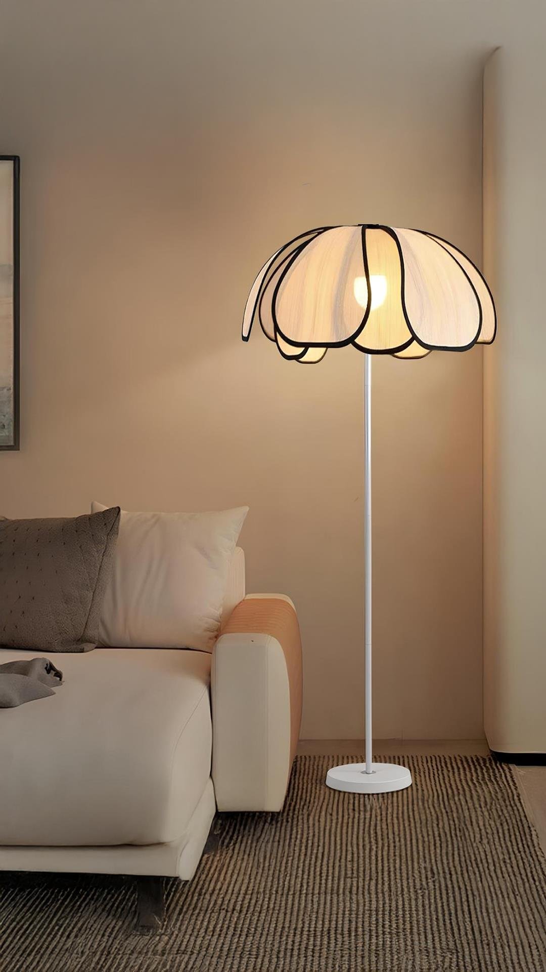 Boheme Modern Tasarım Palm Burenze Dekoratif Lambader Beyaz Gövde Ekru Kumaş Abajur