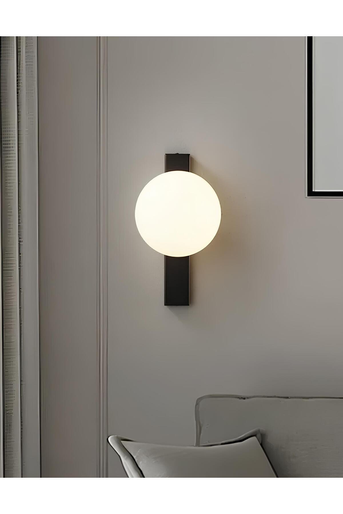 Duvar Aplik Siyah Gövde Beyaz Glop Cam E-27 Duy Modern Aplik