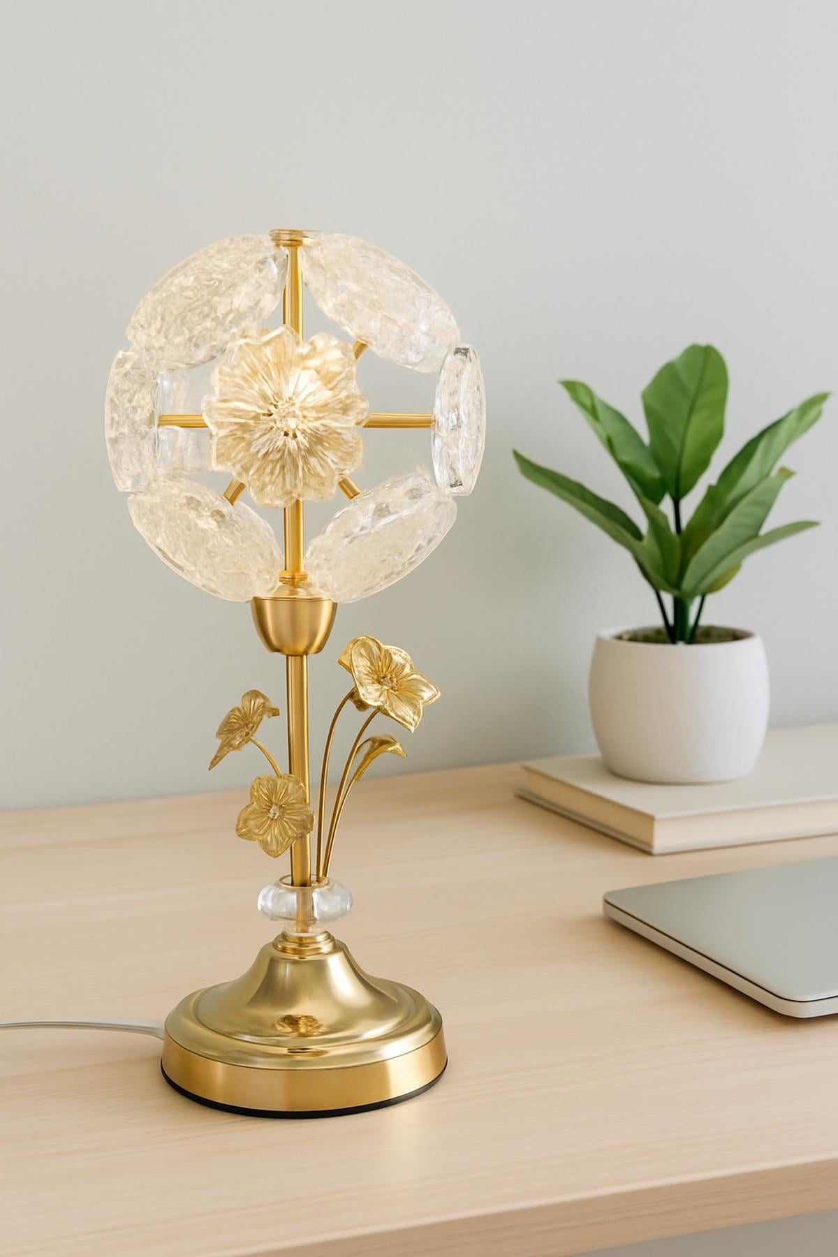Kristal Taşlı Led Abajur French Gold Gövde Power Led