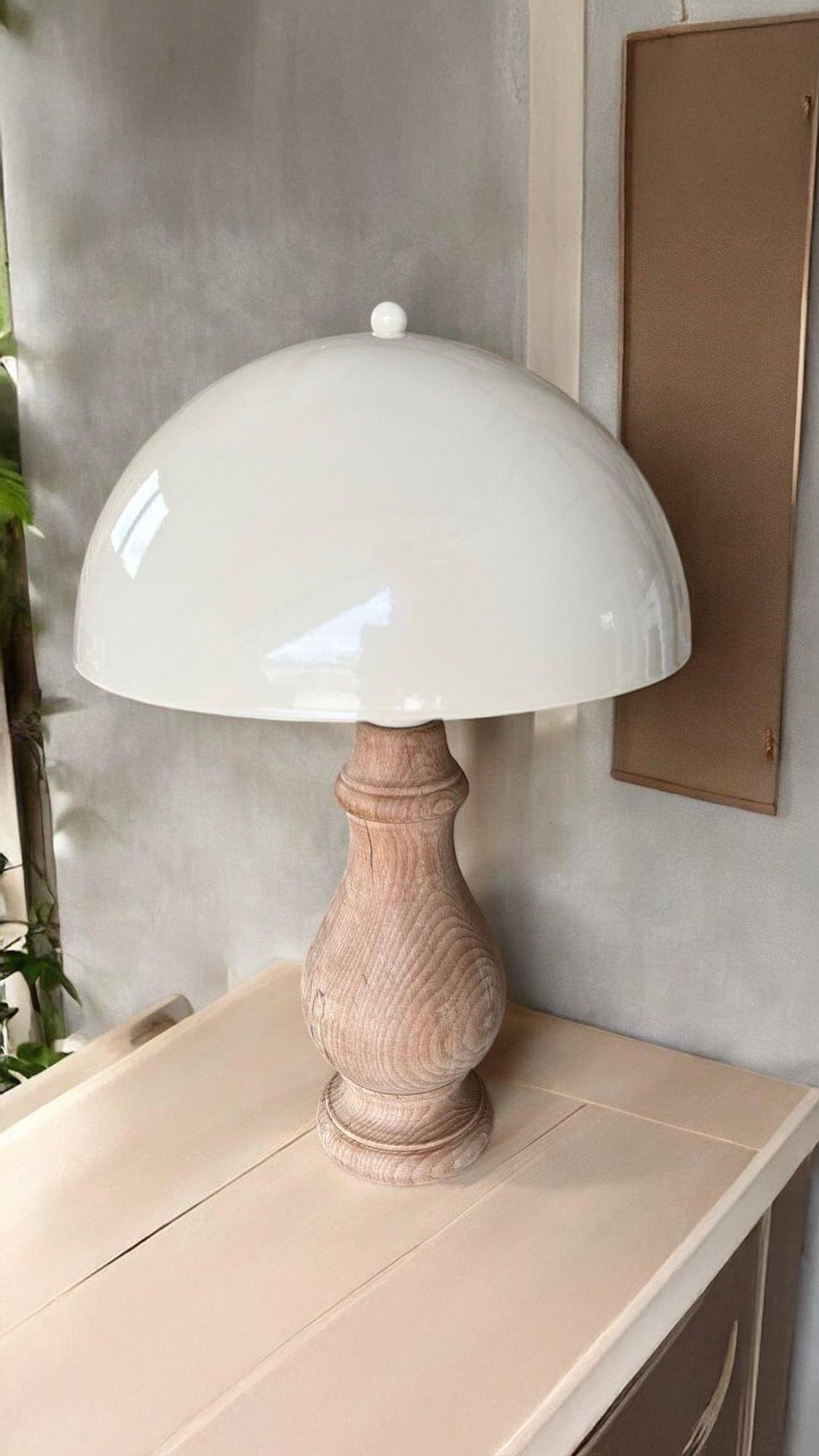 Luxury Modern Abajur Ağaç Masa Lambası Metal Abajur Şık Görsellik Katar