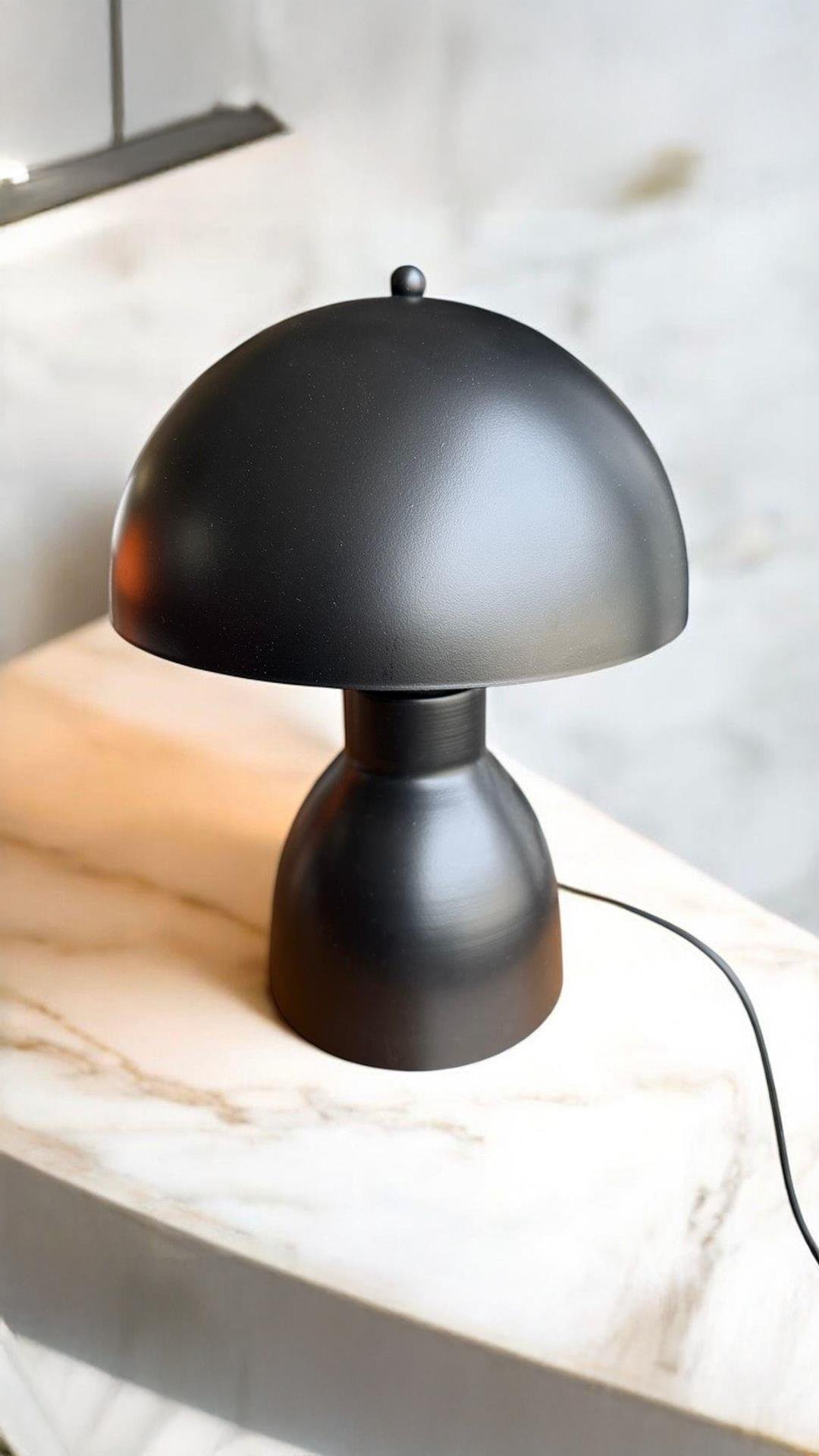 Modern Burry Abajur Masa Lambası Metal Gövde Tasarım Ürün