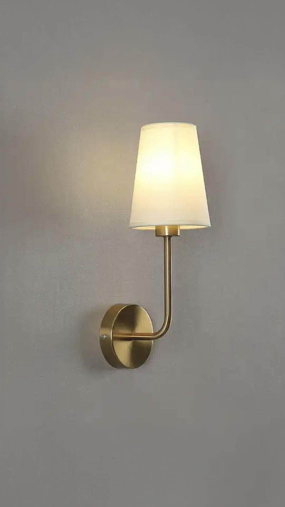 Modern Eskitme Gold Tasarım Duvar Aplik Krem Abajur