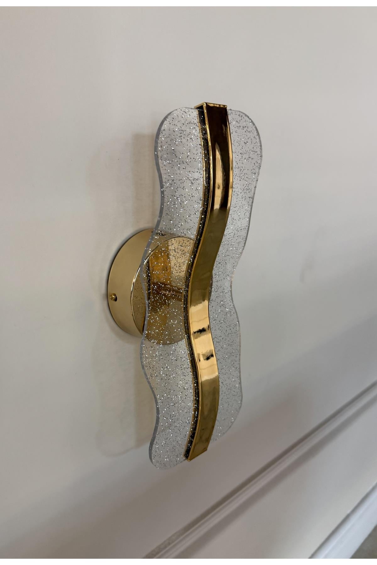 Modern Luxury King Ledli Aplik Elektrikli Gold Sarı Gün Işığı