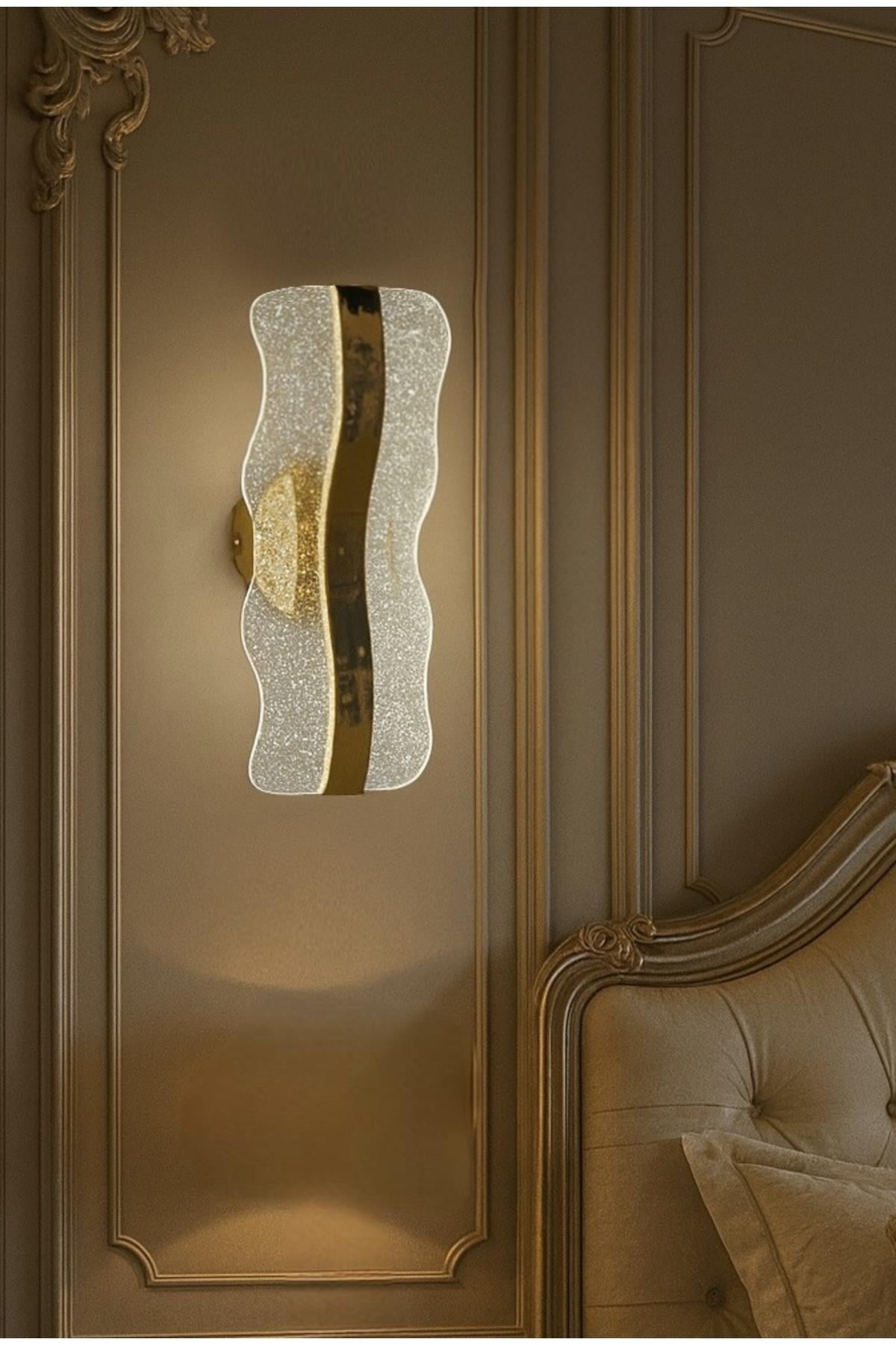 Modern Luxury King Ledli Aplik Elektrikli Gold Sarı Gün Işığı
