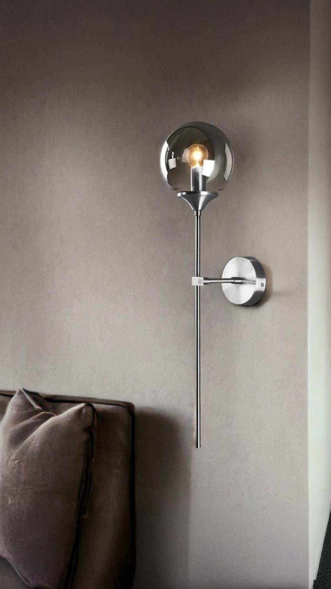 Modern Tasarım Camlı Aplik Krom Gövde Füme Camlı 1 Adet Elektrikle Çalışan